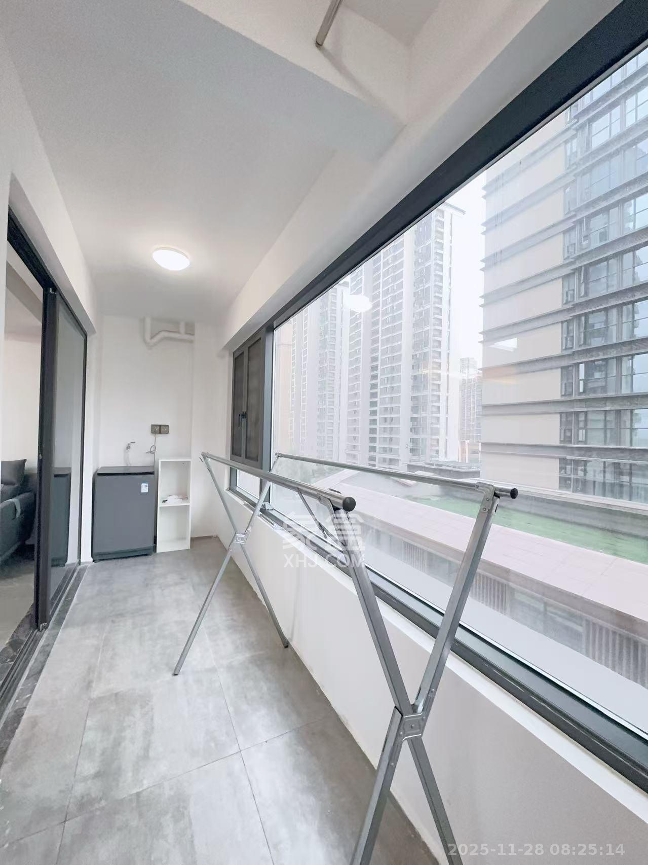 金茂建发泊悦  3室2厅2卫    3500.0元/月室内图