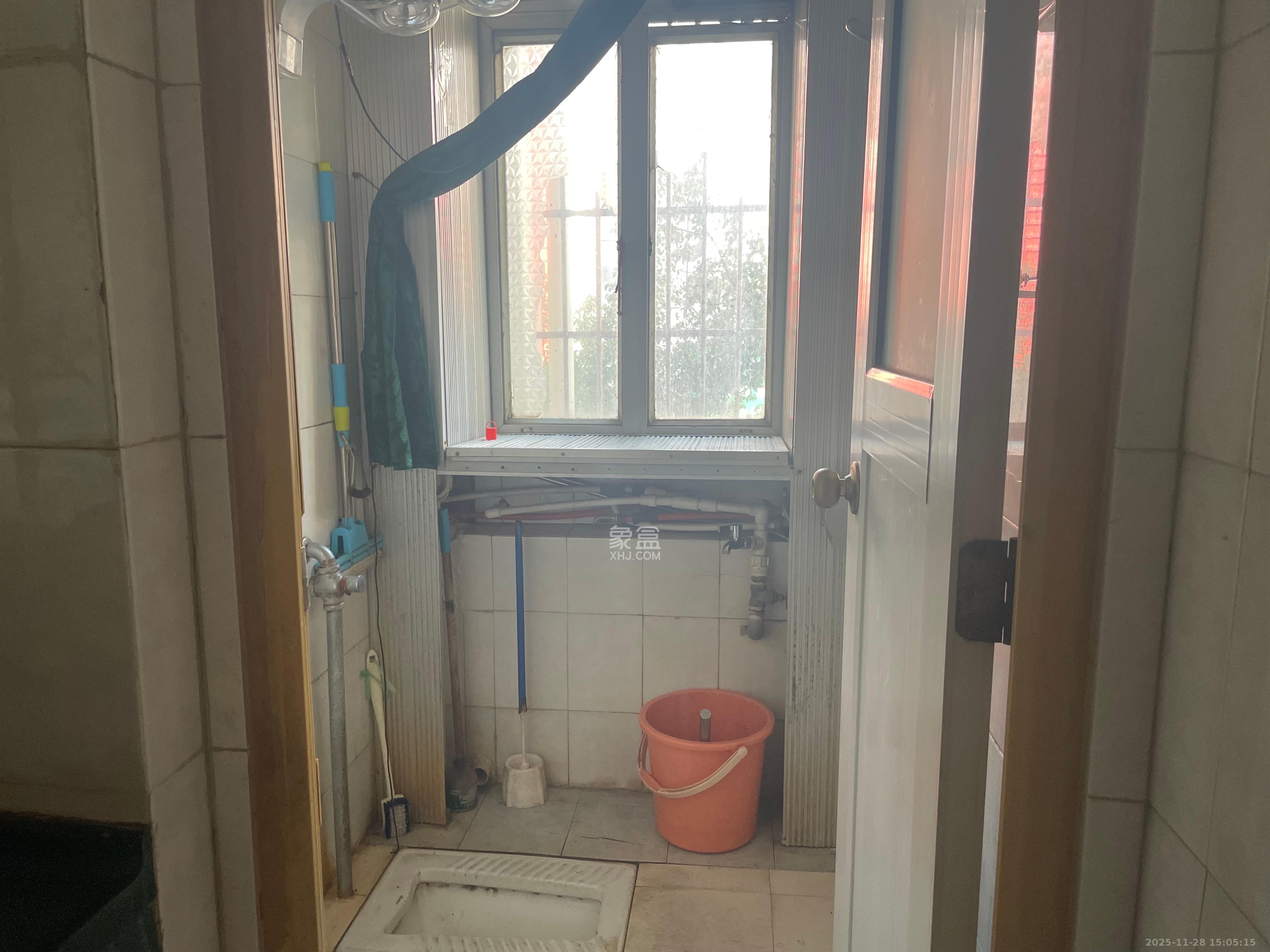 国税总局雨花区第二税务所宿舍 3室2厅2卫 2600.0元/月 国税总局雨花区第二税务所宿舍 3室2厅2卫 2600.0元/月室内图