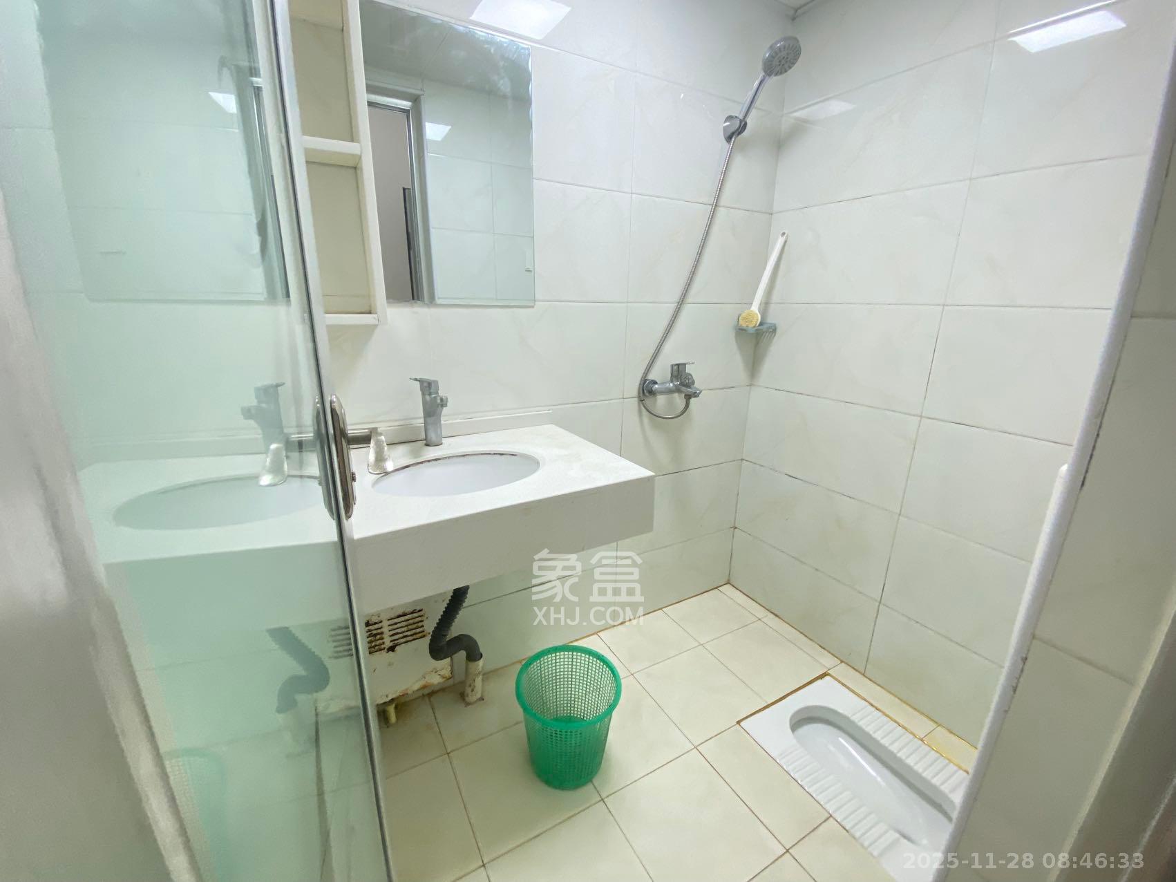 怡海星城  1室1厅1卫    850.0元/月室内图