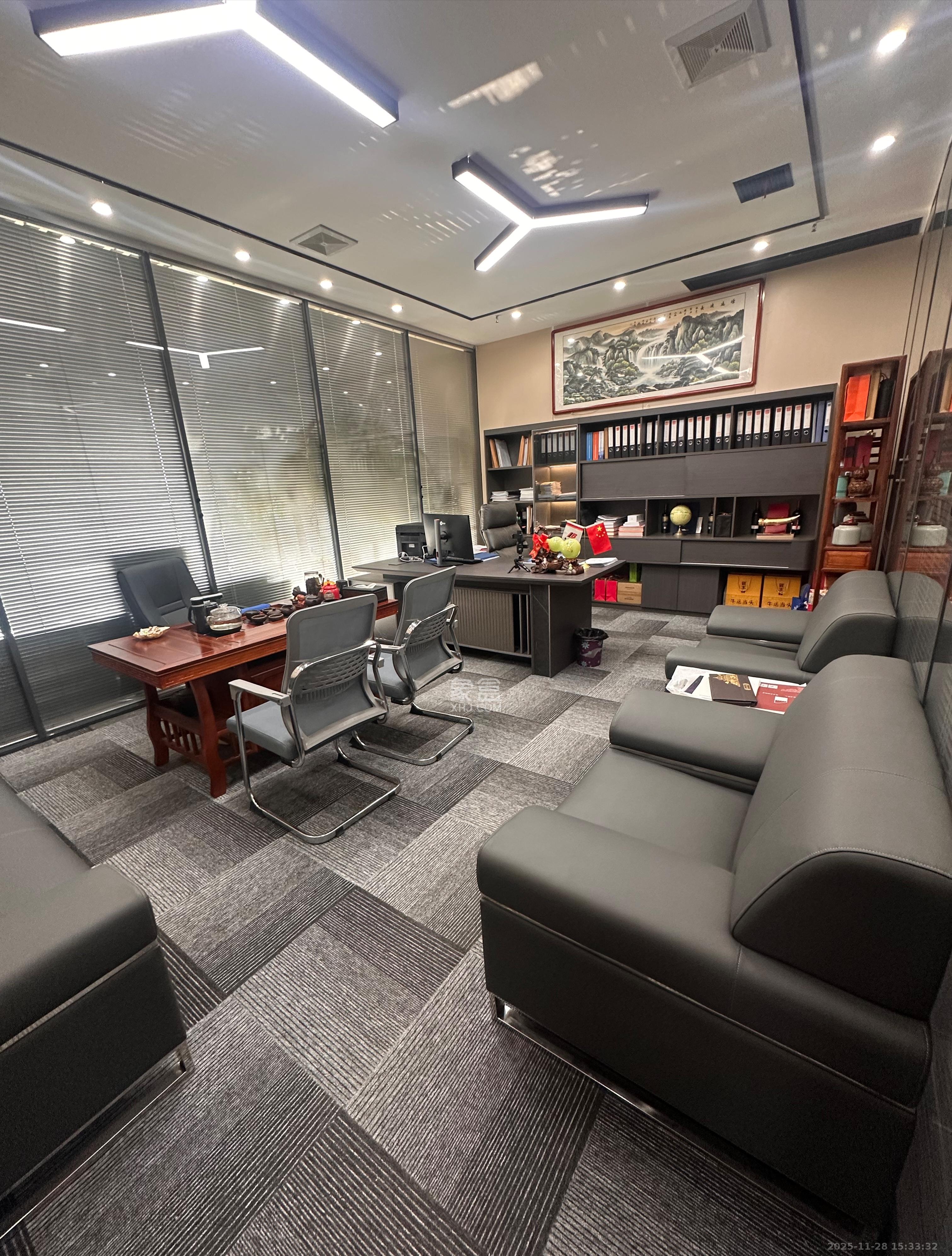 天健城   239.44㎡      10000.0元/月室内图