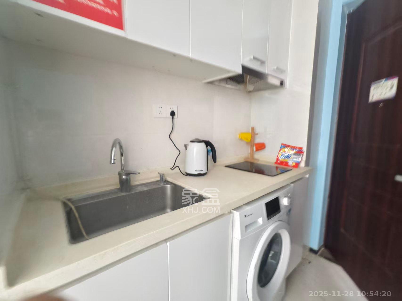 中海国际二期  1室1厅1卫    1100.0元/月室内图