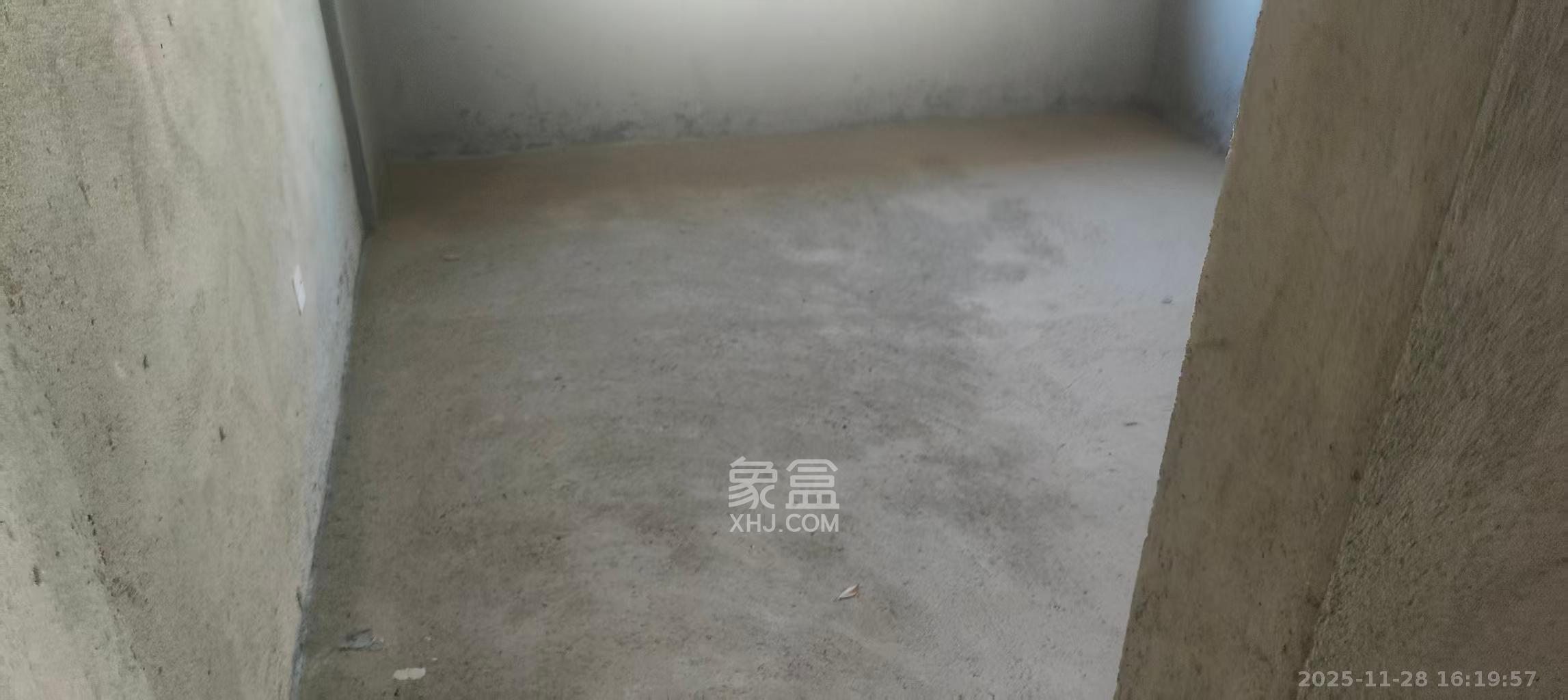 福天藏郡院子  5室1厅1卫    2000.0元/月室内图