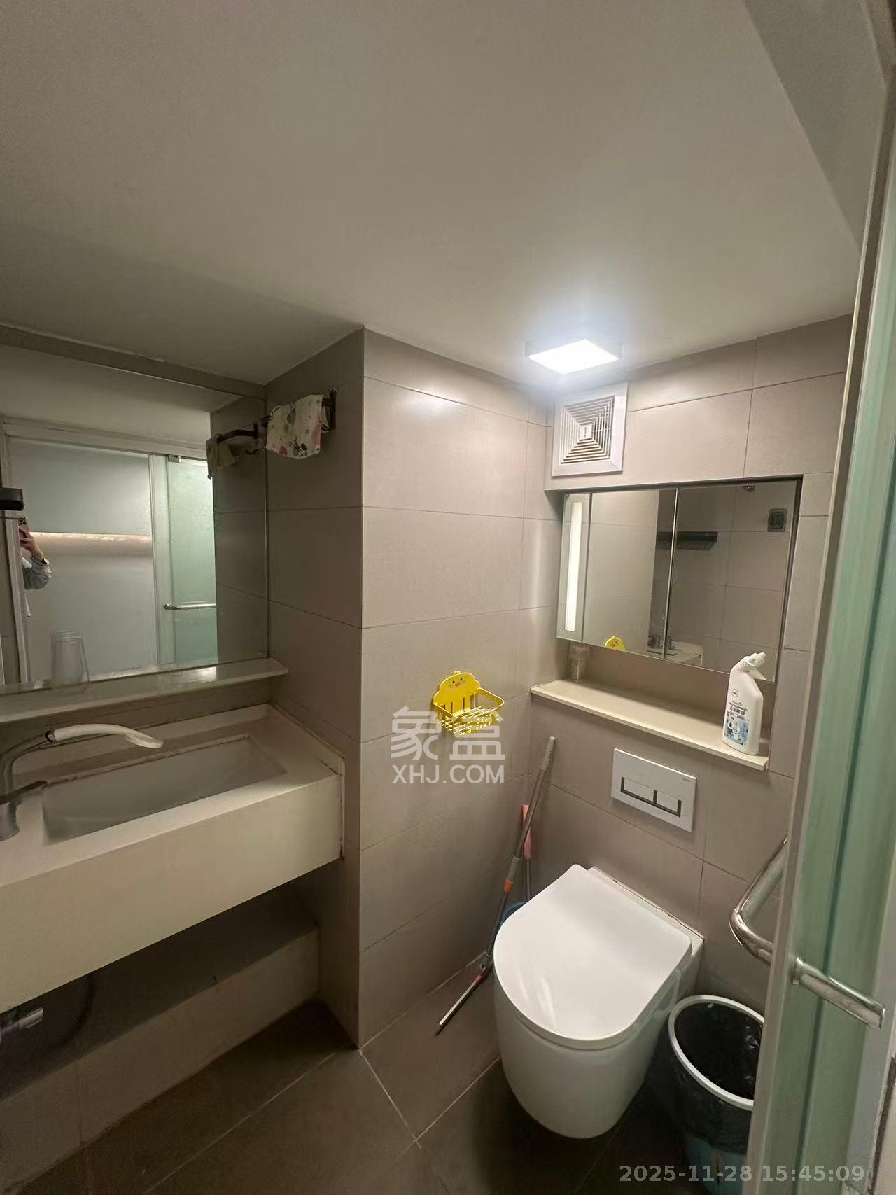 尖山安置小区(尖山社区) 1室0厅1卫 1000.0元/月 尖山安置小区(尖山社区) 1室0厅1卫 1000.0元/月室内图