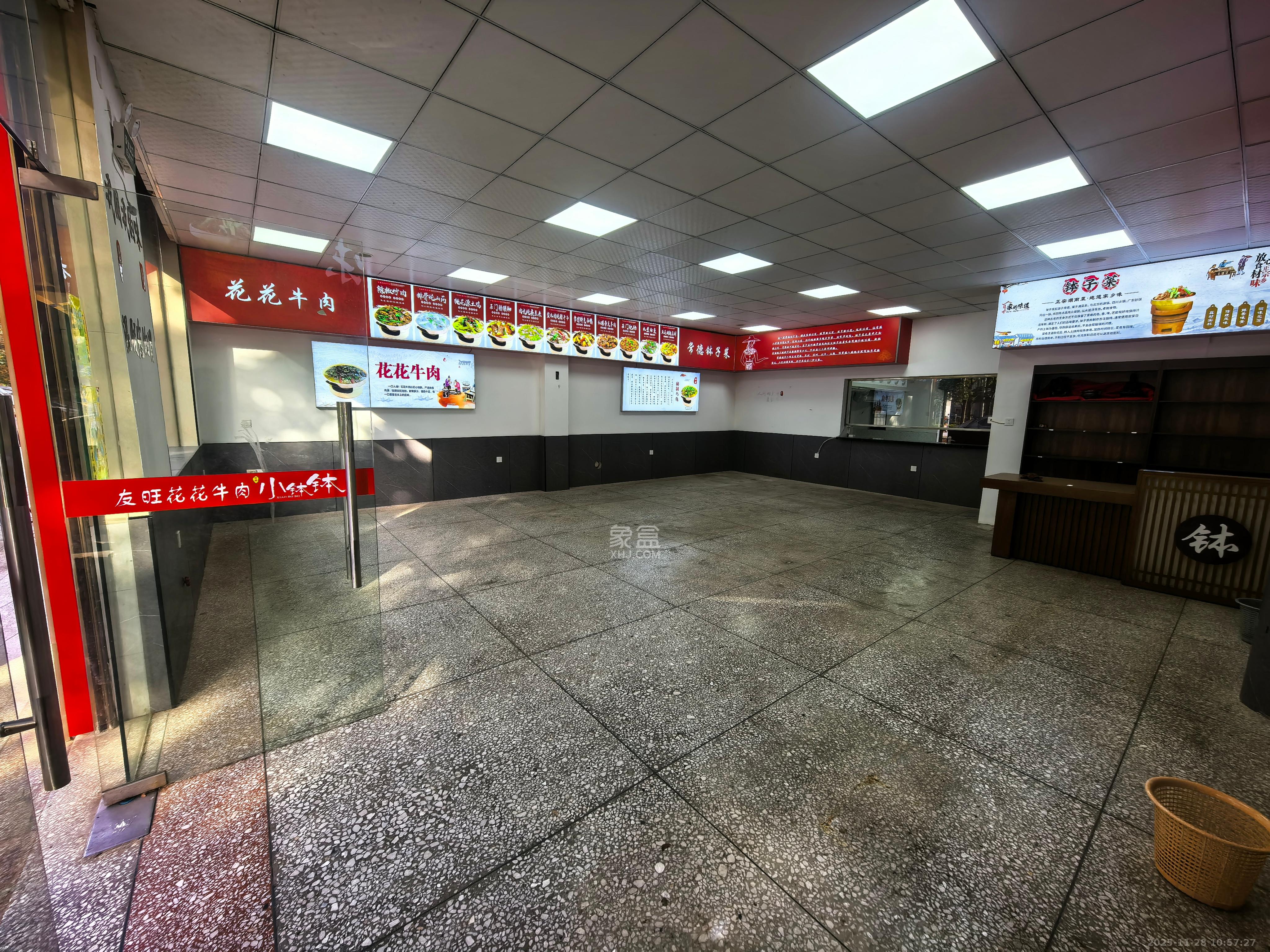 金峰园   120.0㎡      6000.0元/月室内图