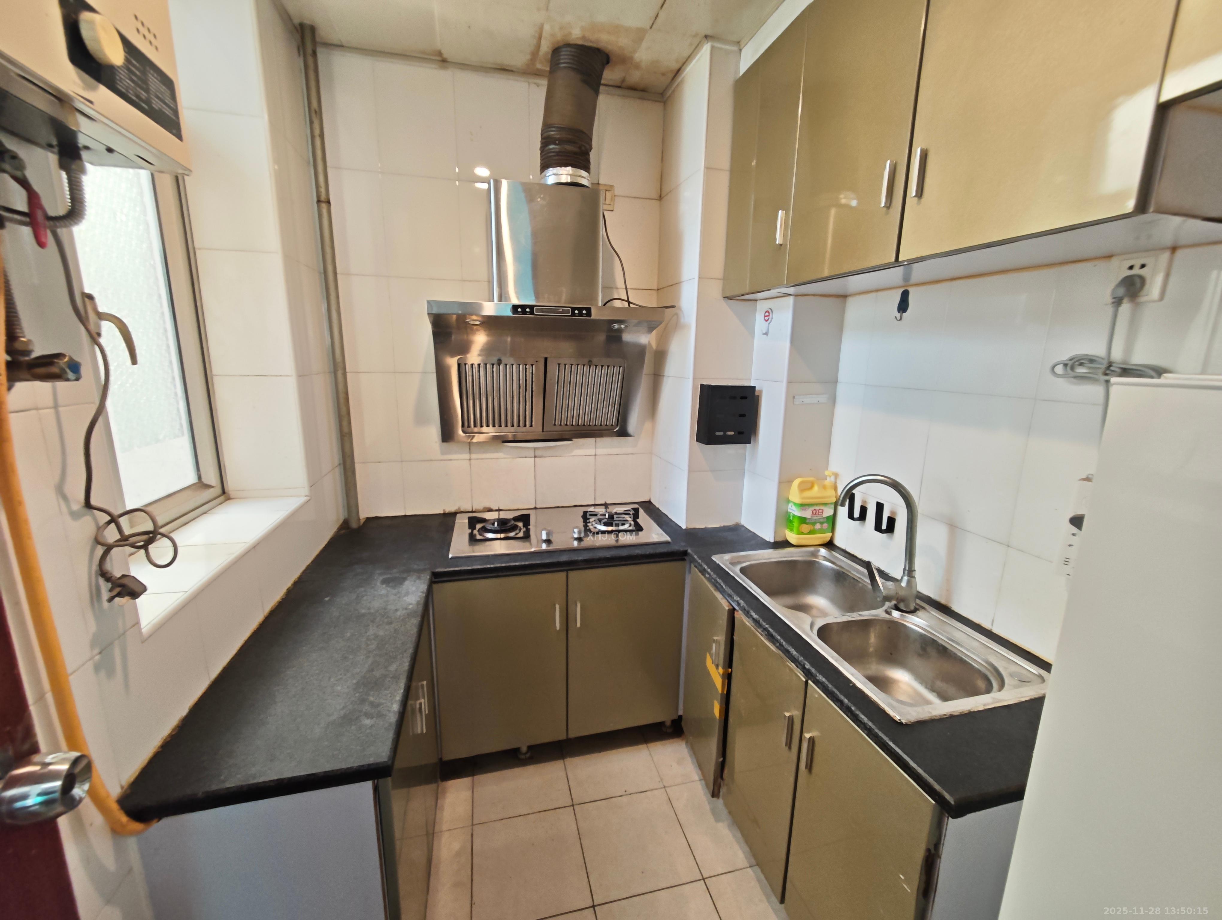 凯通国际城(凯通朝庭) 2室2厅1卫 2100.0元/月 凯通国际城(凯通朝庭) 2室2厅1卫 2100.0元/月室内图