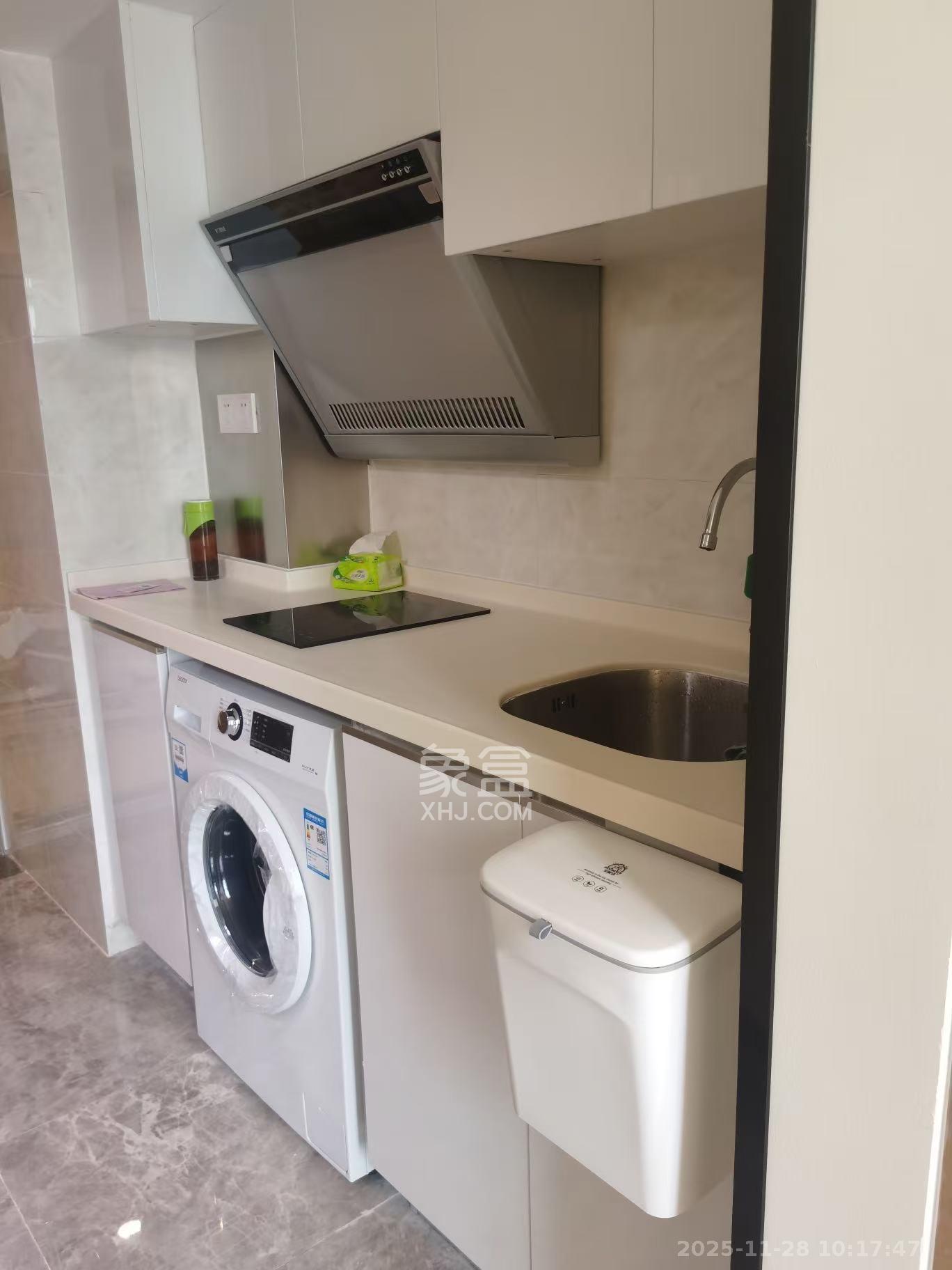 卓越浅水湾 1室1厅1卫 2000.0元/月 卓越浅水湾 1室1厅1卫 2000.0元/月室内图