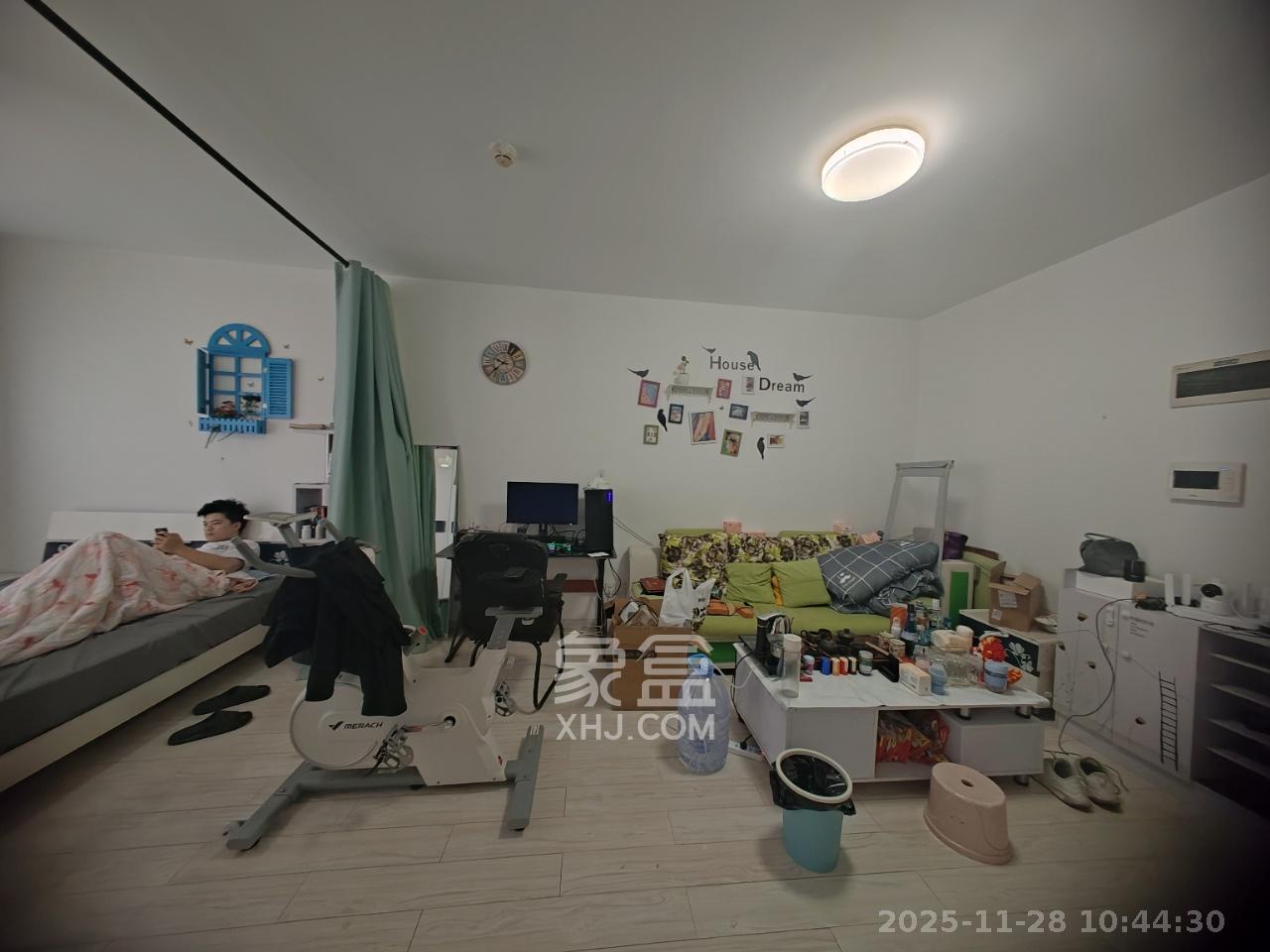 鑫远和城(一、二期) 1室1厅1卫 1500.0元/月 鑫远和城(一、二期) 1室1厅1卫 1500.0元/月室内图