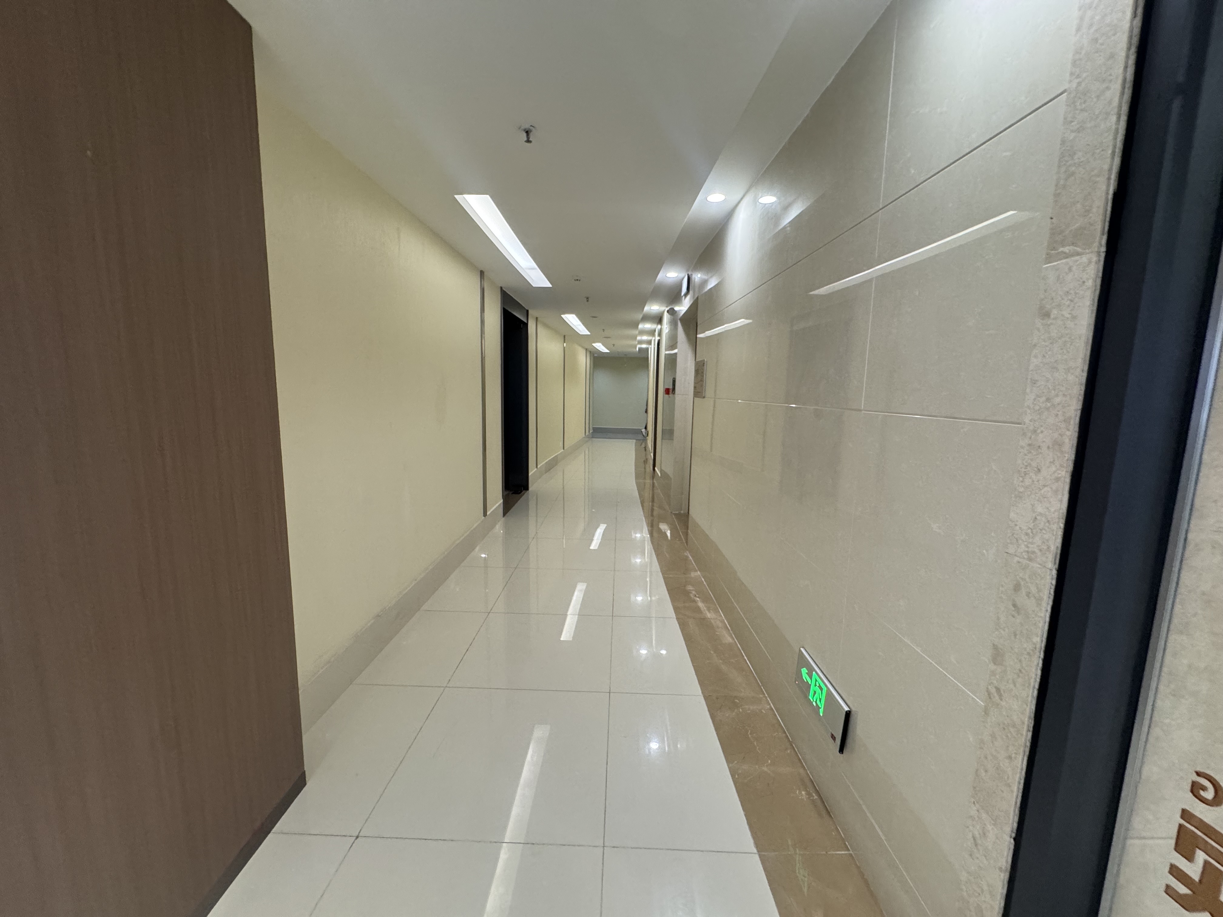 海垦广场   1594.76㎡      70000.0元/月室内图