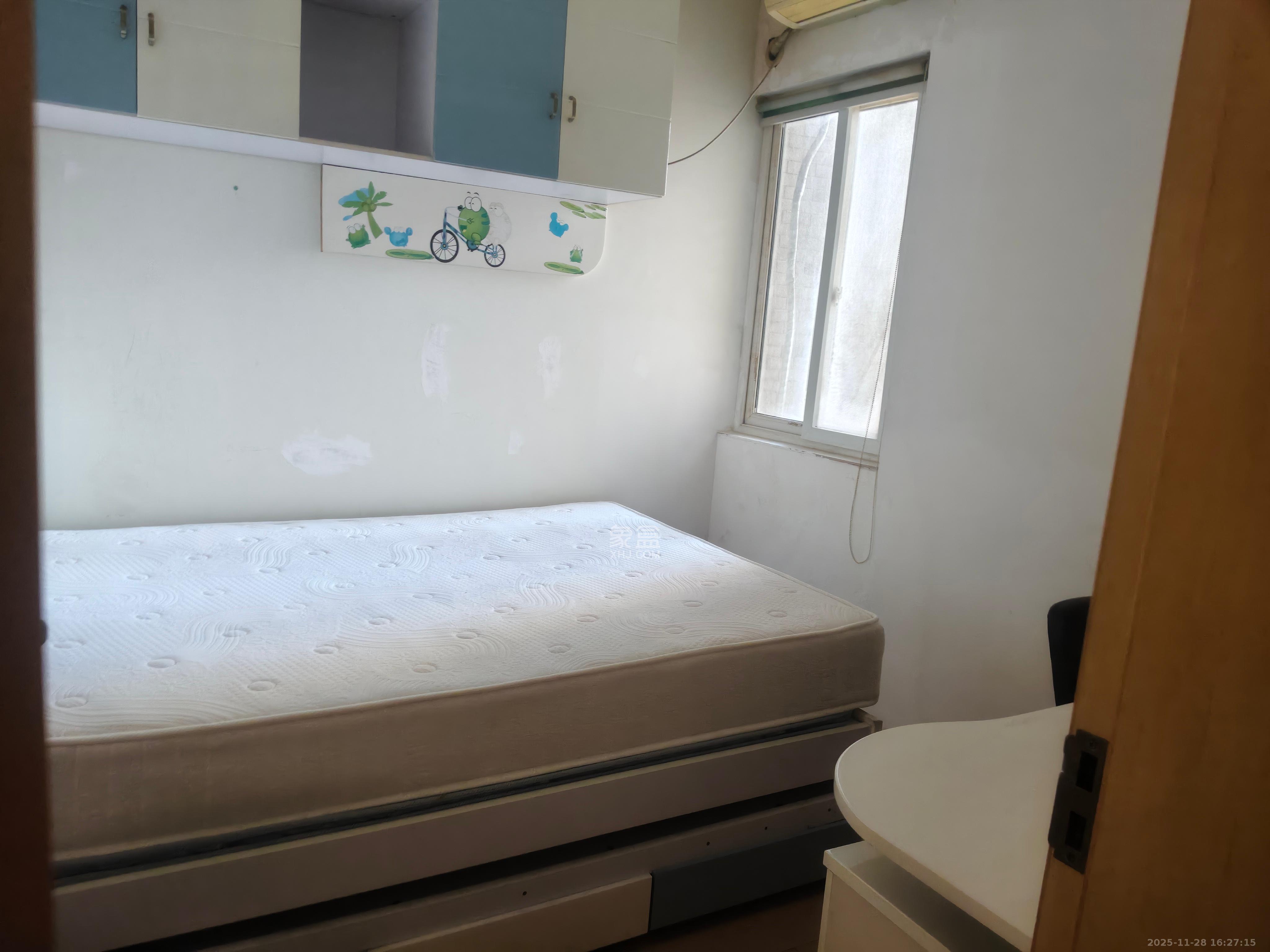 新芙蓉之都 1室2厅1卫 2500.0元/月 新芙蓉之都 1室2厅1卫 2500.0元/月室内图