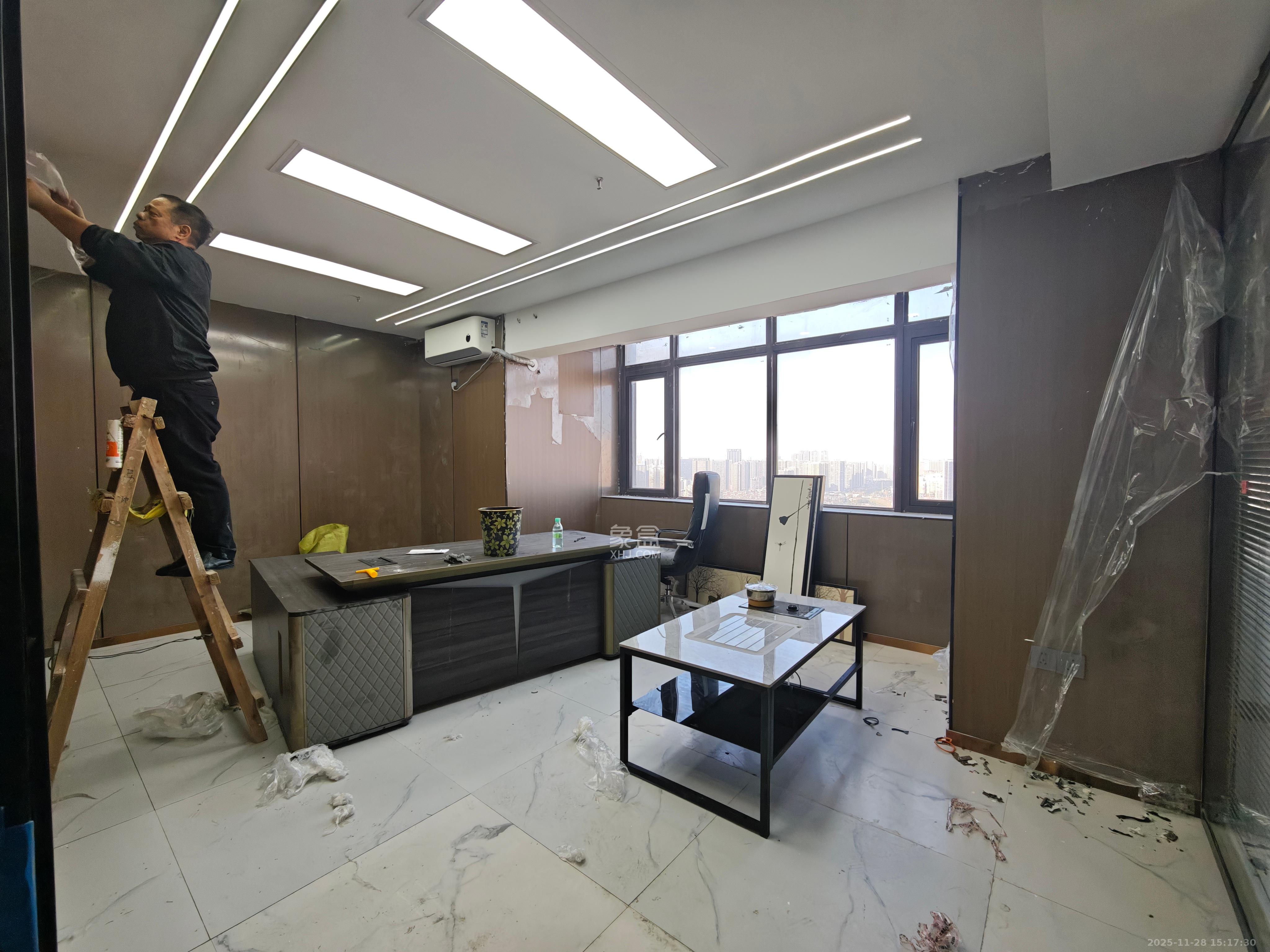 喜盈门范城  2室1厅1卫    7500.0元/月室内图