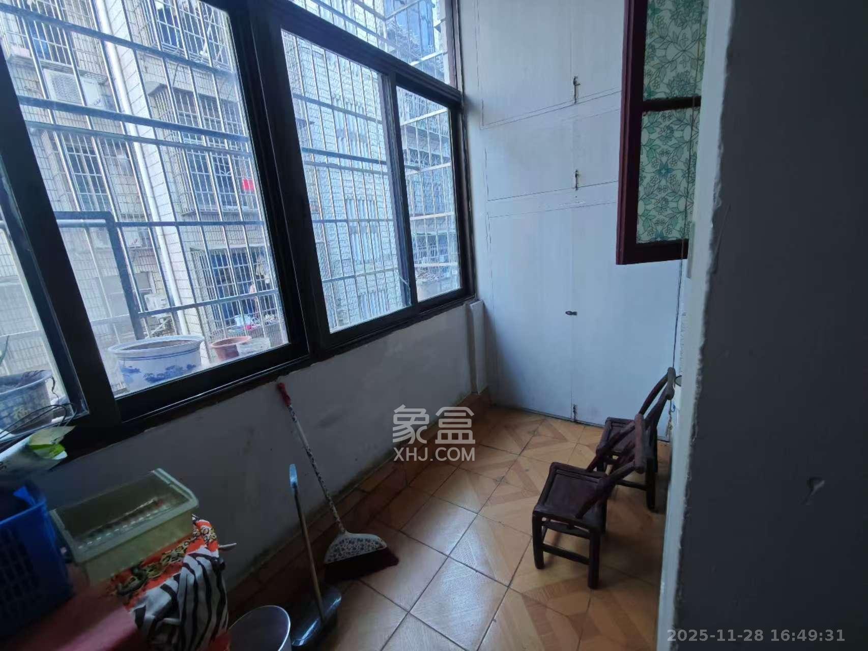 书苑花园(书院花园) 2室1厅1卫 1200.0元/月 书苑花园(书院花园) 2室1厅1卫 1200.0元/月室内图