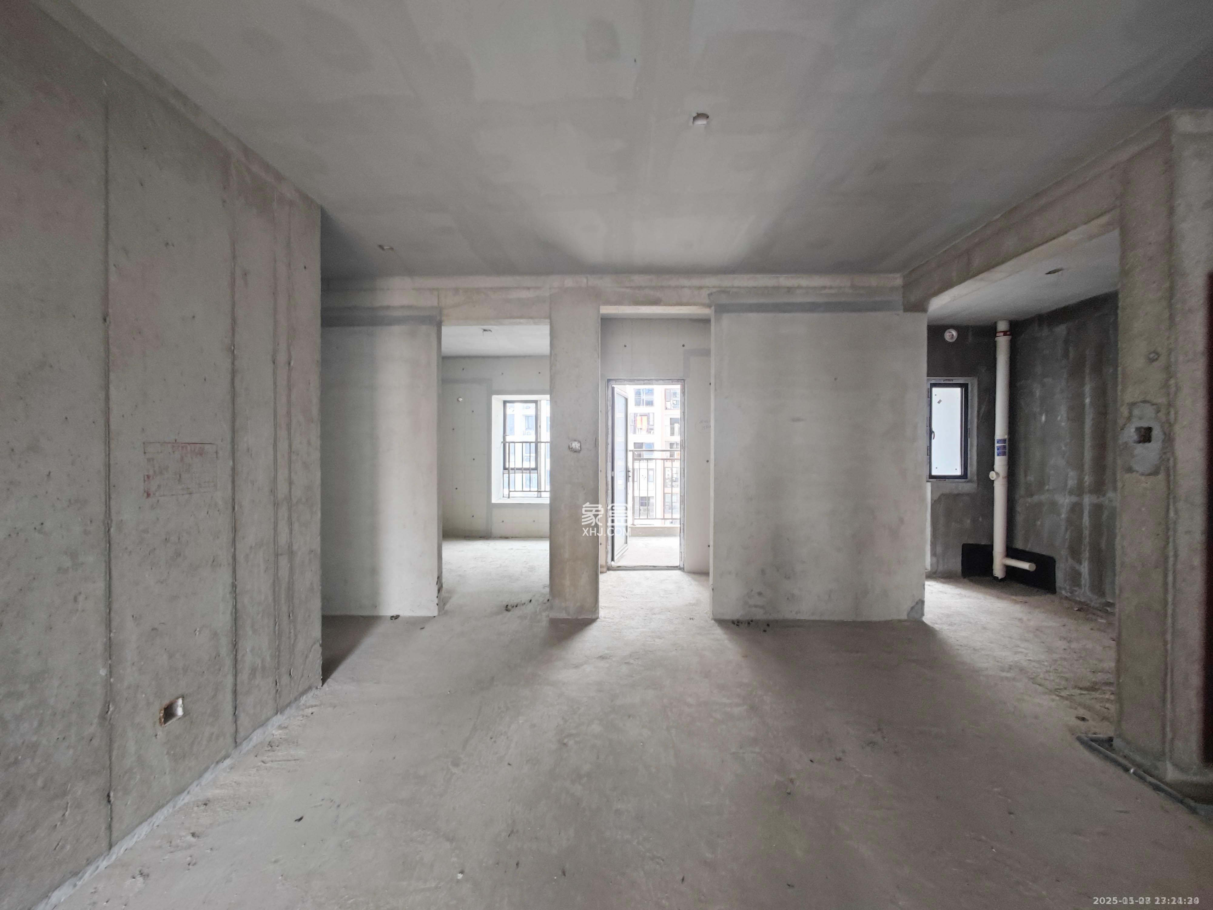 润和翰文府  3室2厅2卫    2000.0元/月室内图