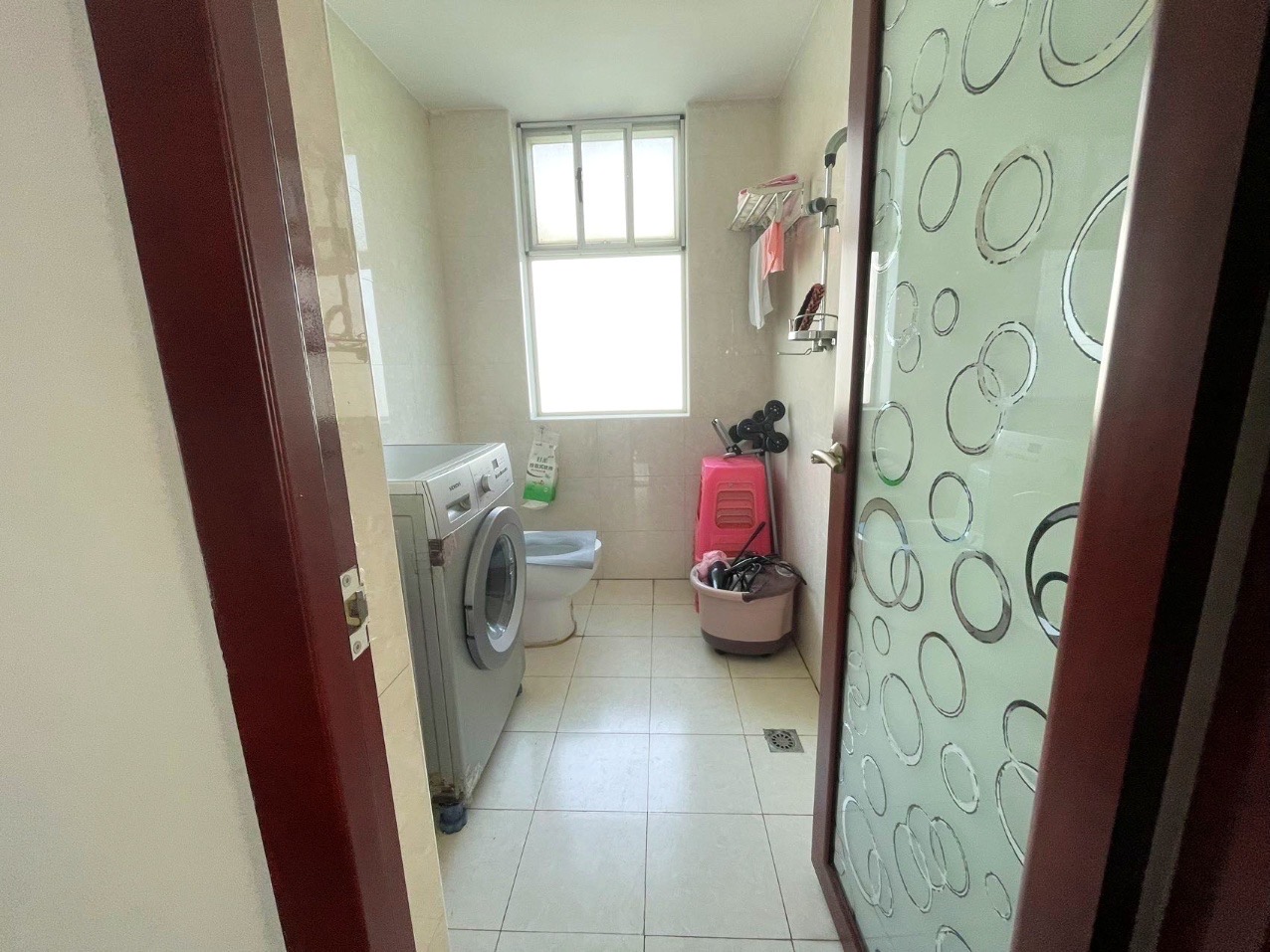 展兴高新花园  3室2厅2卫    145.0万客厅