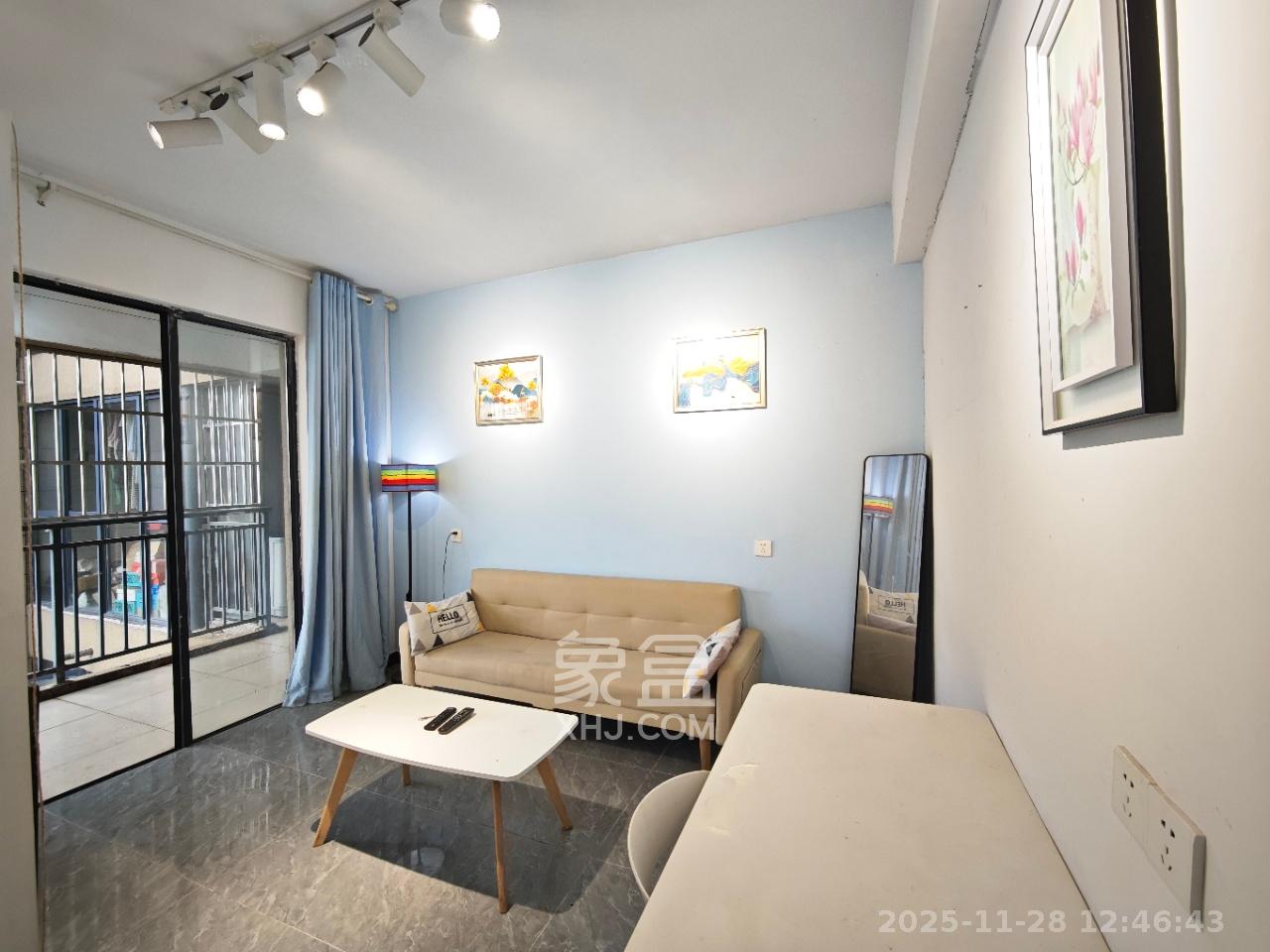 骑龙大街（骑龙苑）  1室1厅1卫    1700.0元/月室内图