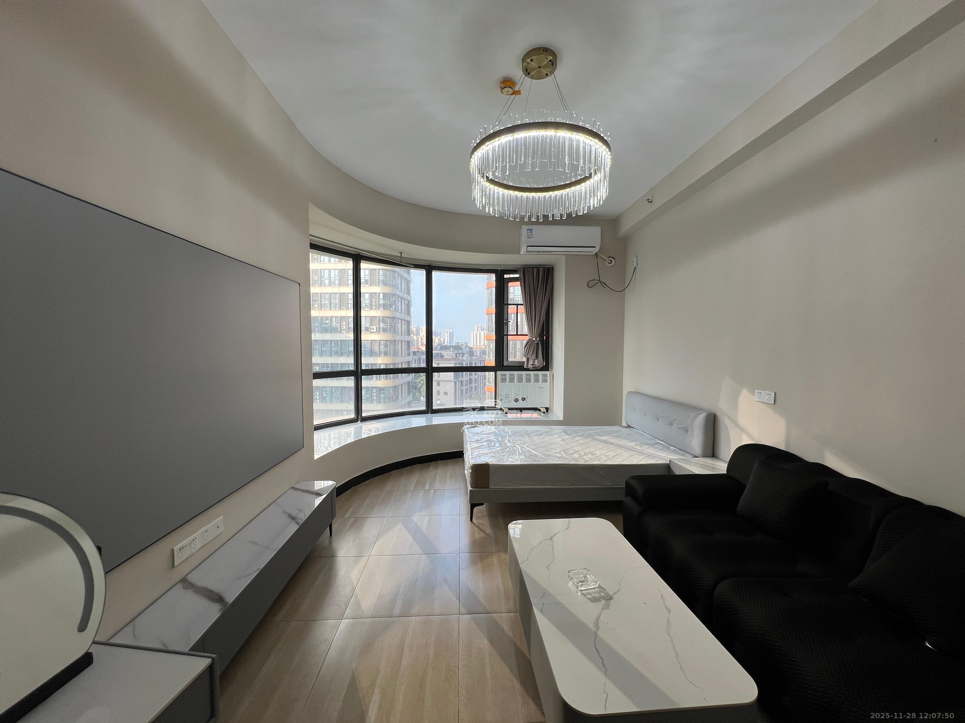 明昇壹城（明昇时代广场）三期  1室0厅0卫    1650.0元/月室内图