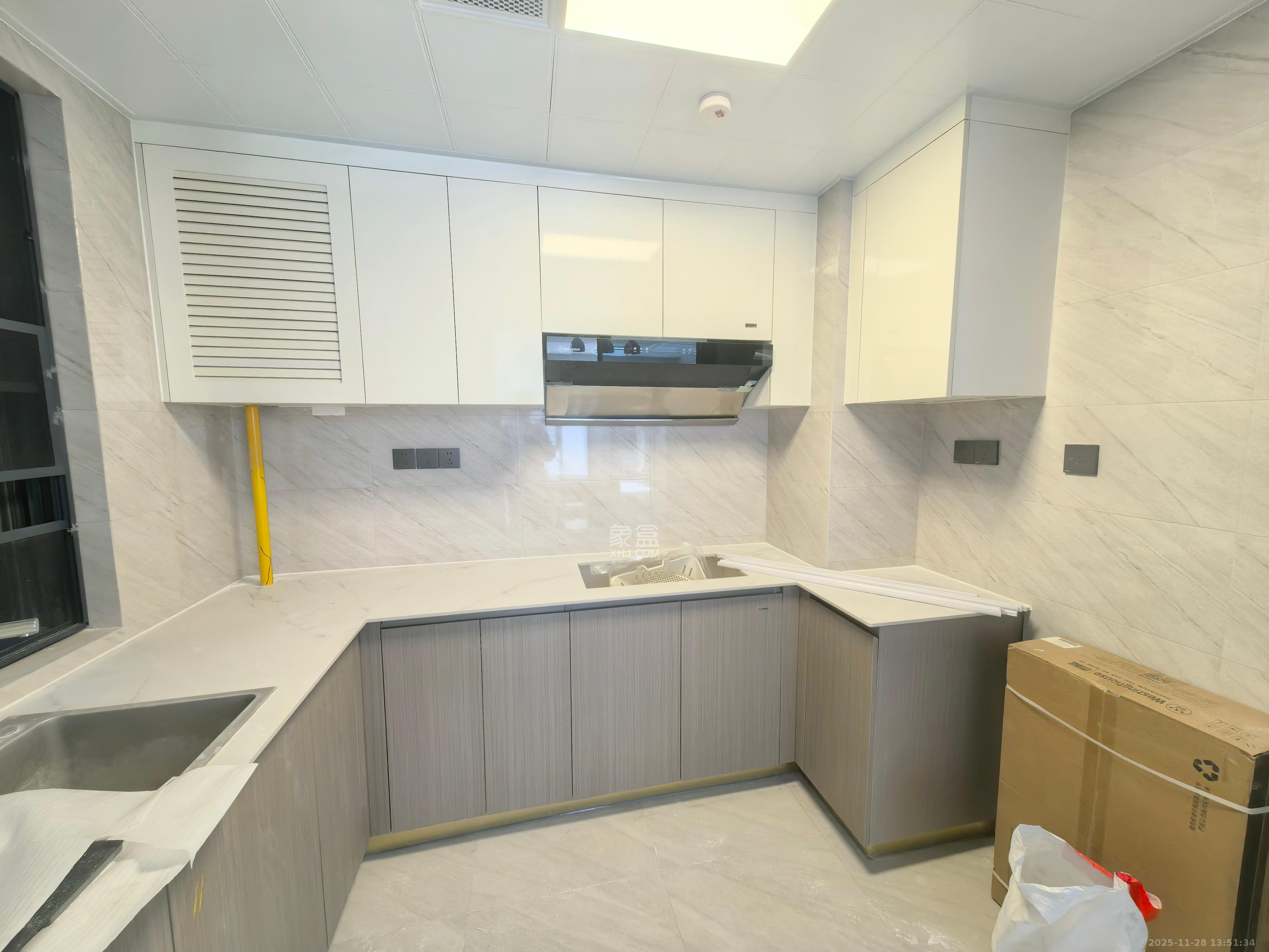 碧桂园博萃梅溪 3室2厅2卫 3500.0元/月 碧桂园博萃梅溪 3室2厅2卫 3500.0元/月室内图