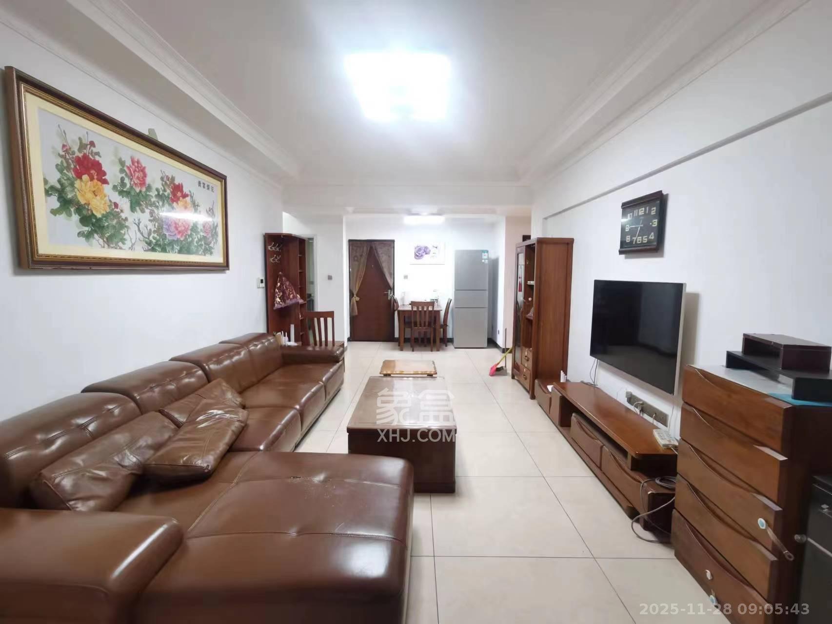 四季星城 3室2厅1卫 1800.0元/月 四季星城 3室2厅1卫 1800.0元/月室内图