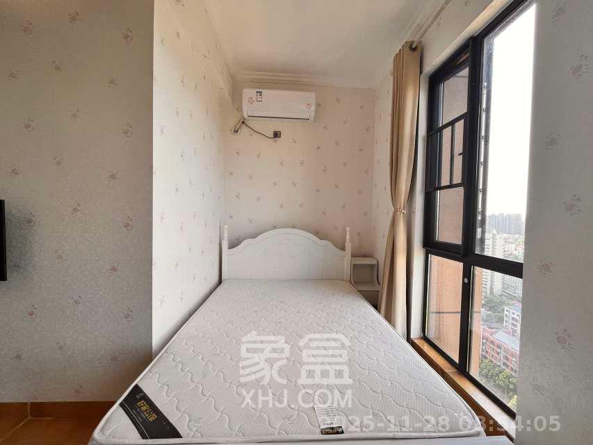 荣悦台 1室1厅1卫 2200.0元/月 荣悦台 1室1厅1卫 2200.0元/月室内图