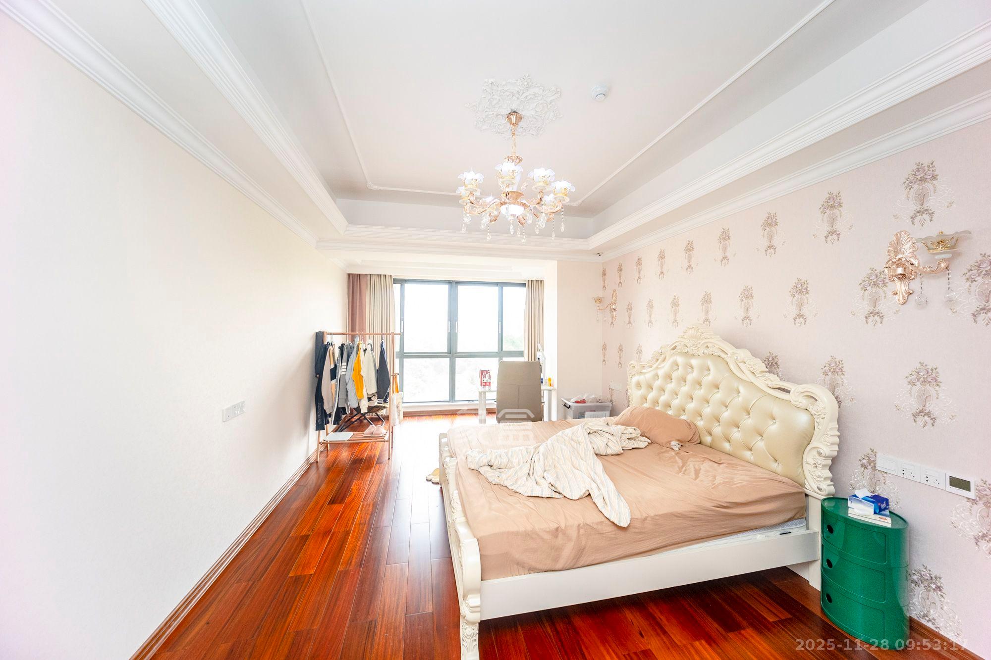 中建江山壹号  4室2厅4卫    28000.0元/月室内图