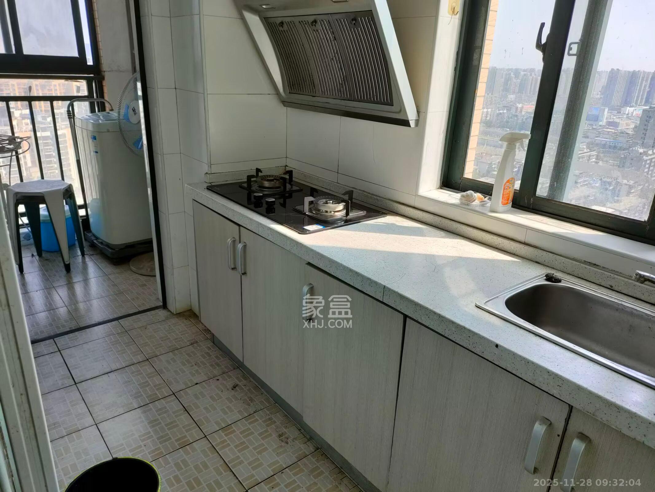 凯轩云顶 1室1厅1卫 1550.0元/月 凯轩云顶 1室1厅1卫 1550.0元/月室内图