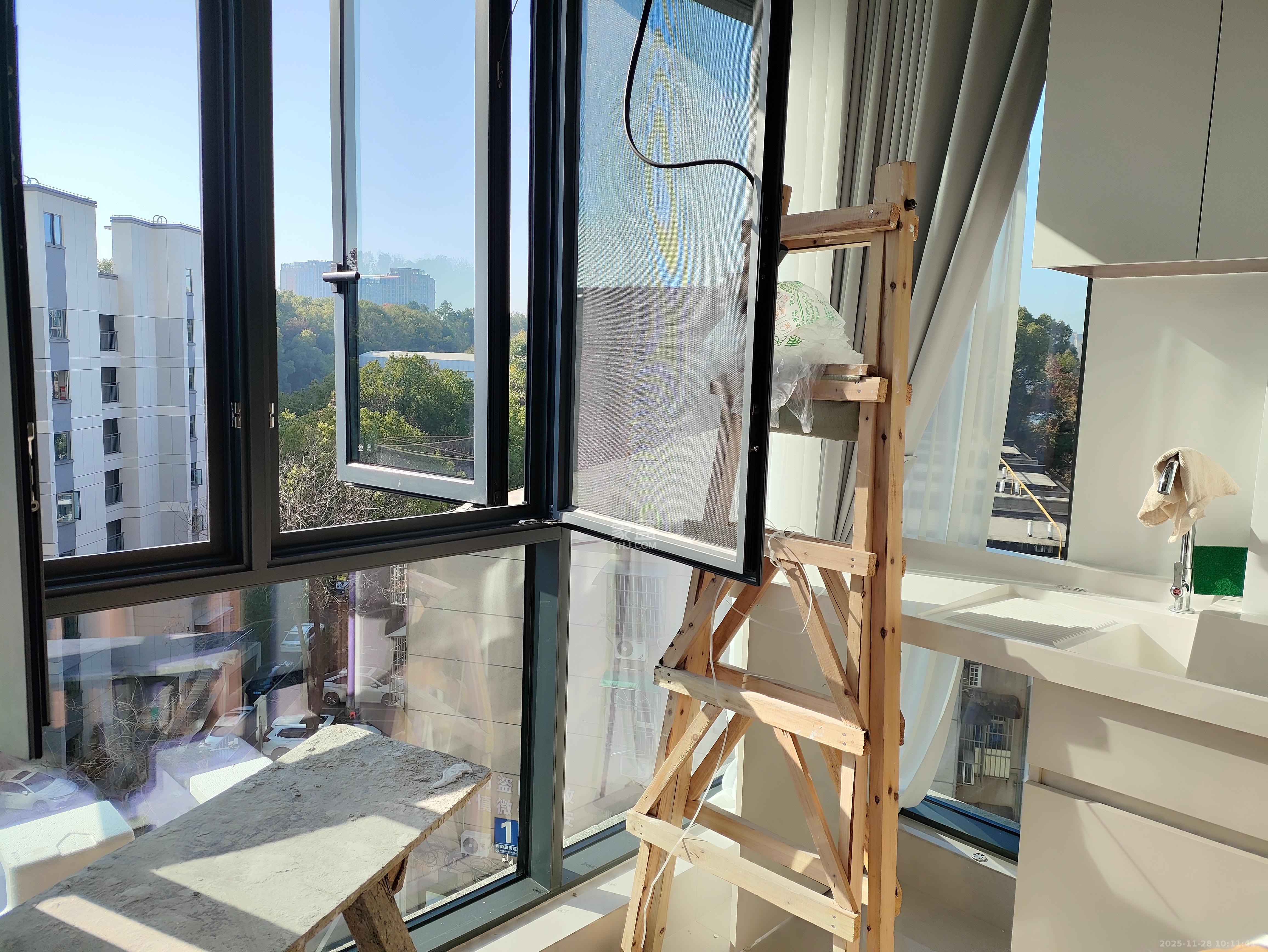 湖湘时代名邸公园壹号 2室2厅1卫 2700.0元/月 湖湘时代名邸公园壹号 2室2厅1卫 2700.0元/月室内图