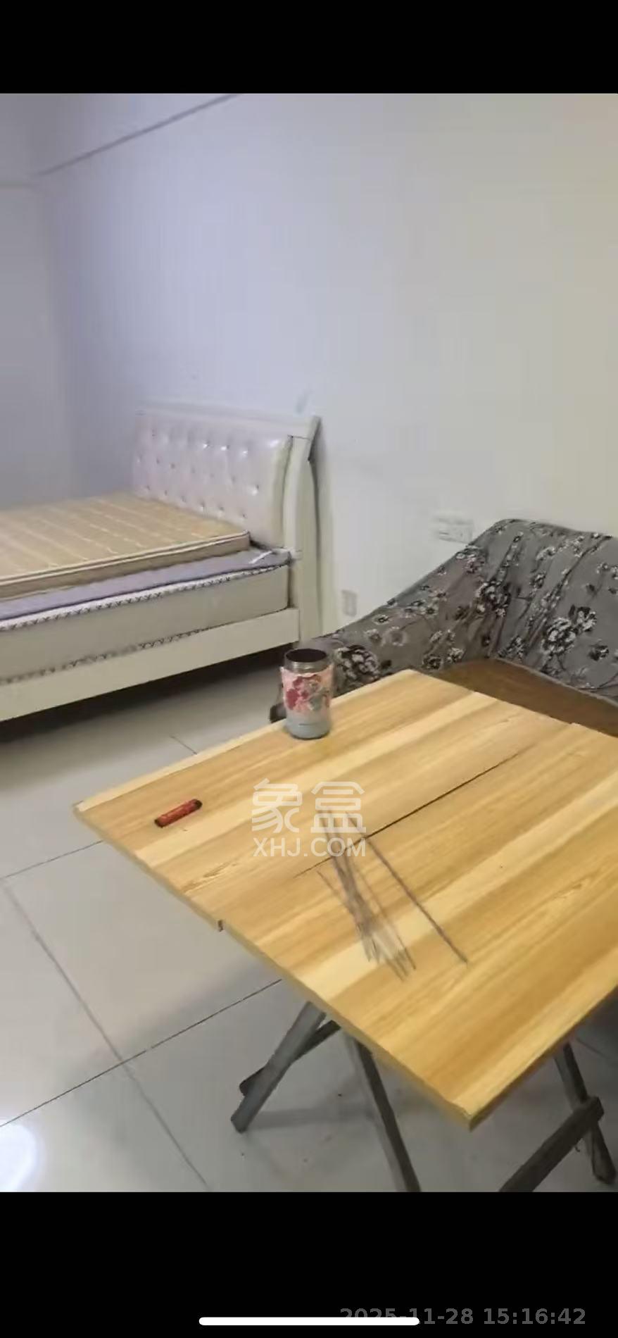 水墨林溪  1室1厅1卫    1350.0元/月室内图