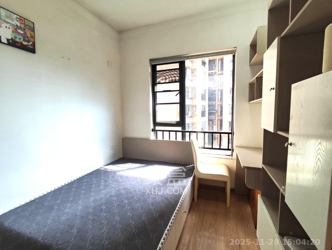 珠江郦城薰衣道  2室2厅1卫    2300.0元/月室内图