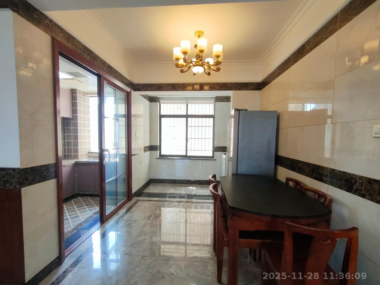 天泰家园 3室2厅2卫 1600.0元/月 天泰家园 3室2厅2卫 1600.0元/月室内图