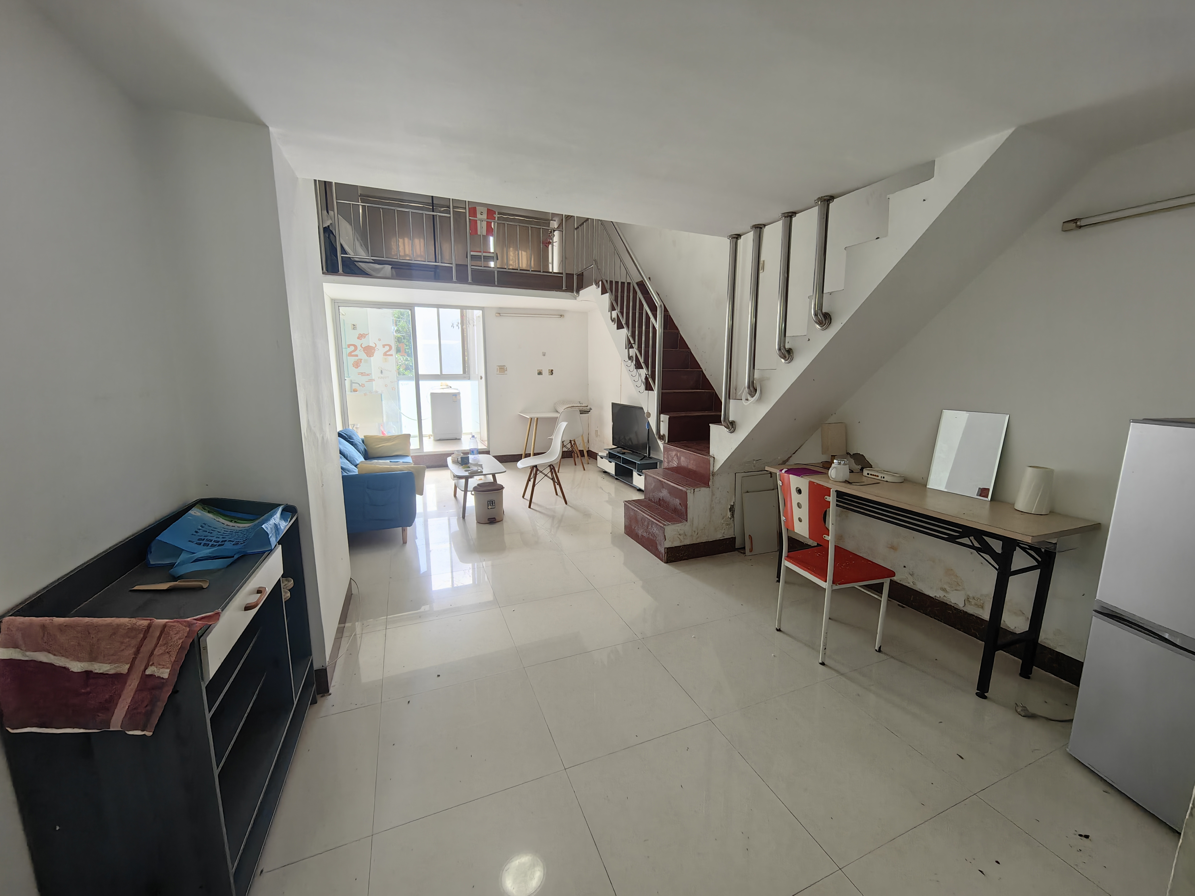 俊园大厦  2室2厅1卫    70.0万