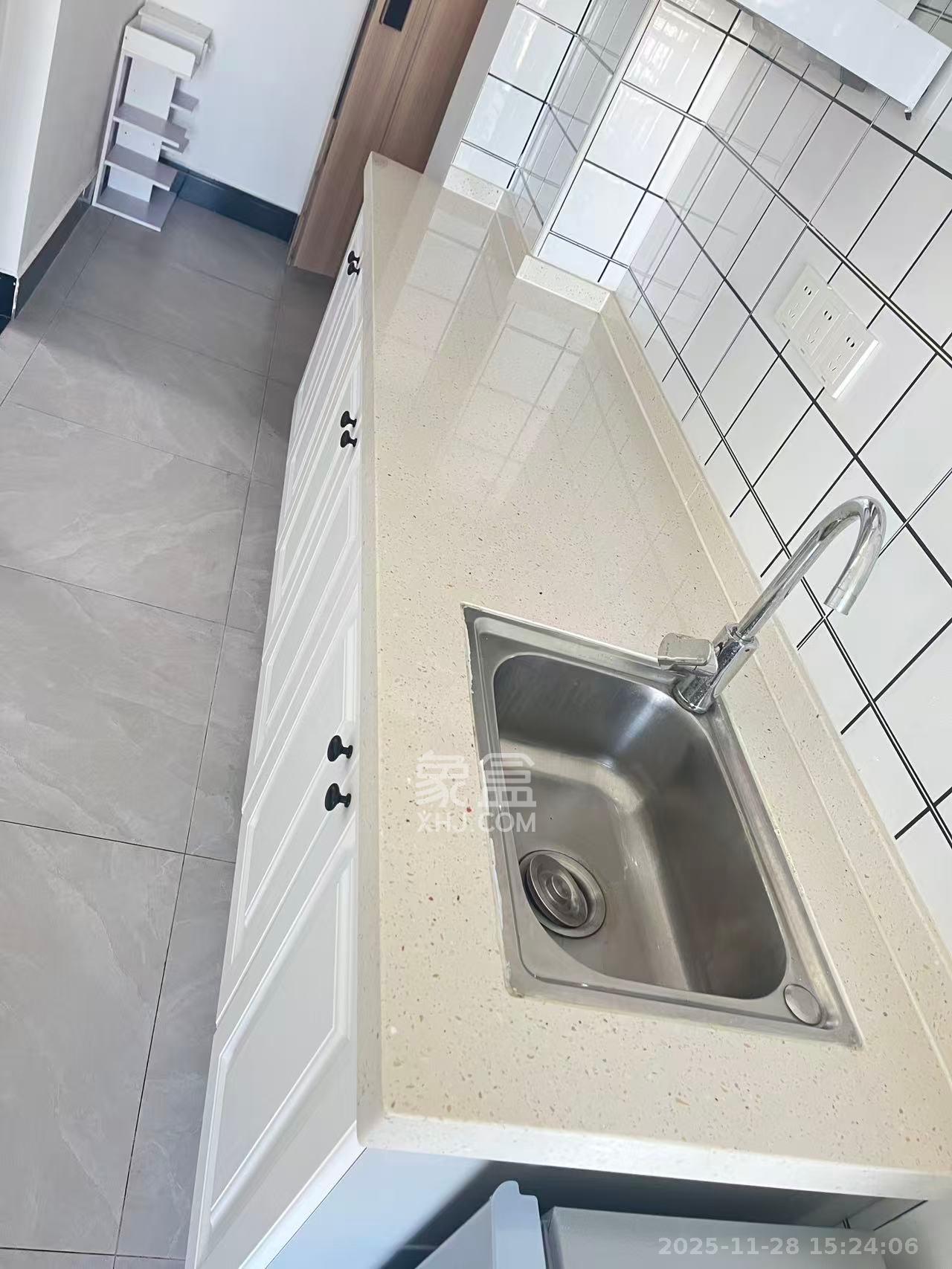 汇景发展环球中心 1室1厅1卫 2000.0元/月 汇景发展环球中心 1室1厅1卫 2000.0元/月室内图