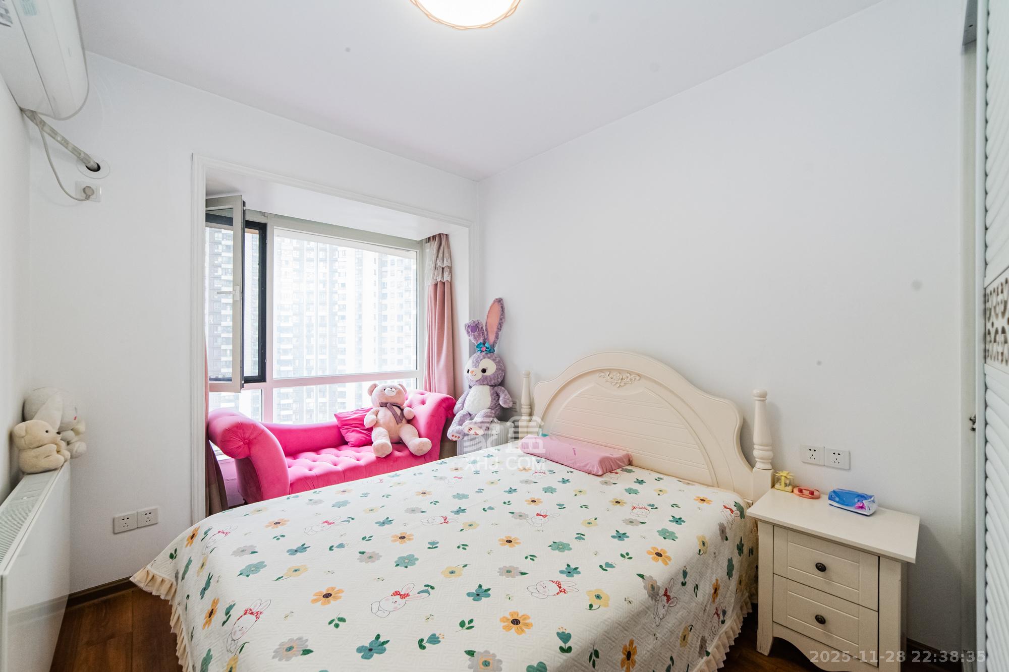 北辰三角洲D3区 3室2厅1卫 115.0万 北辰三角洲D3区 3室2厅1卫 115.0万卧室