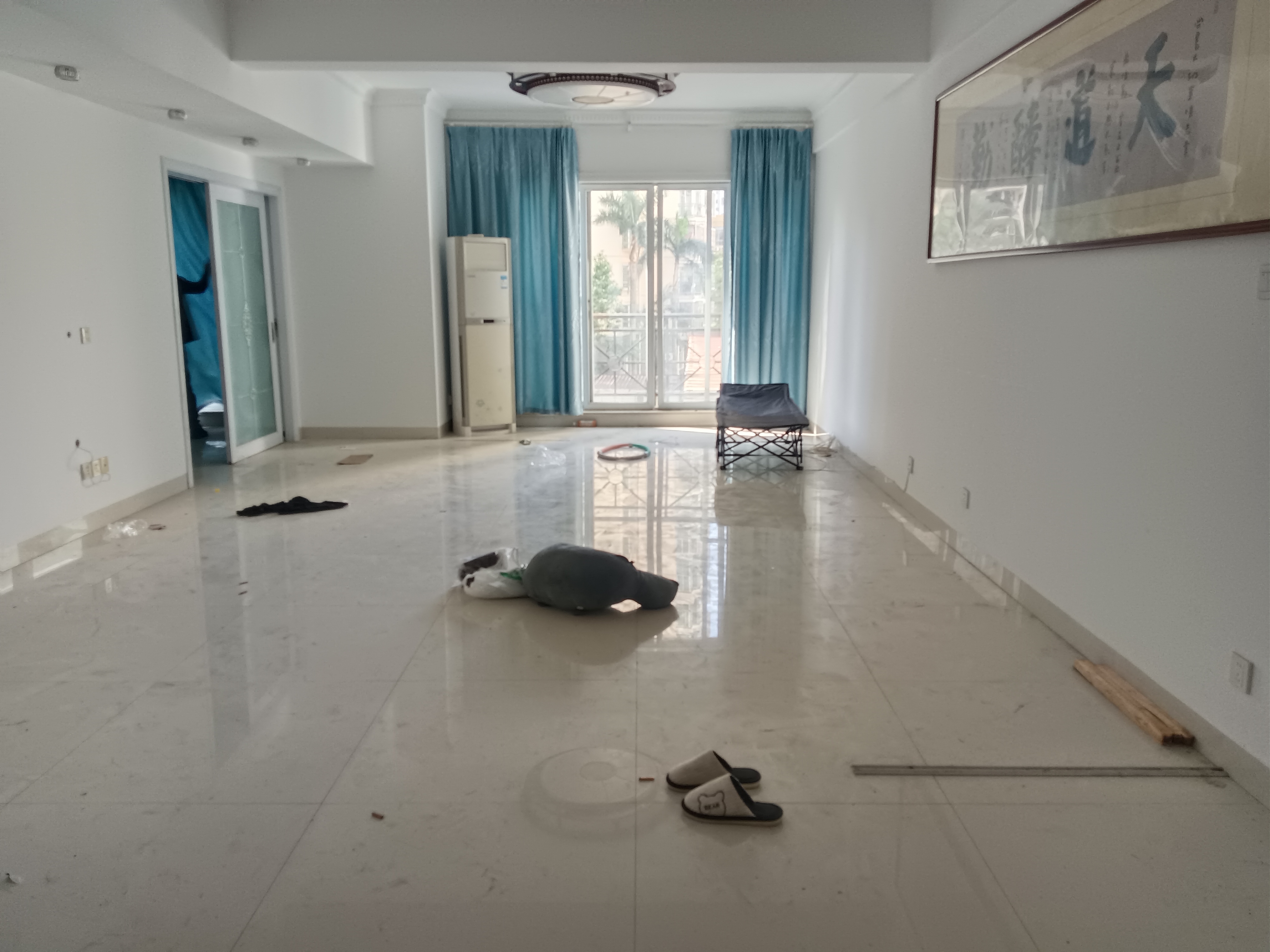 兴力国际大厦 2室2厅1卫 3300.0元/月 兴力国际大厦 2室2厅1卫 3300.0元/月户型图