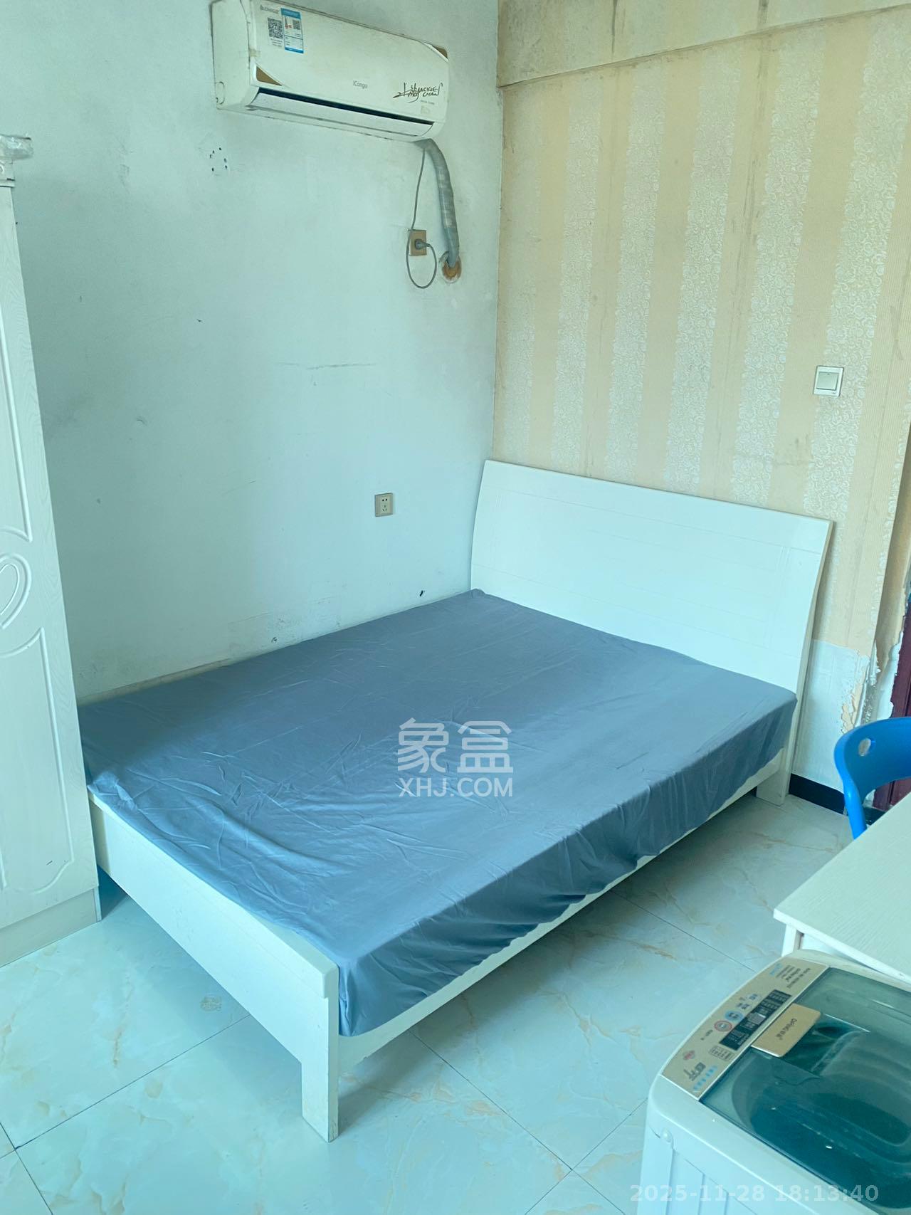 湘府东苑  1室1厅1卫    850.0元/月