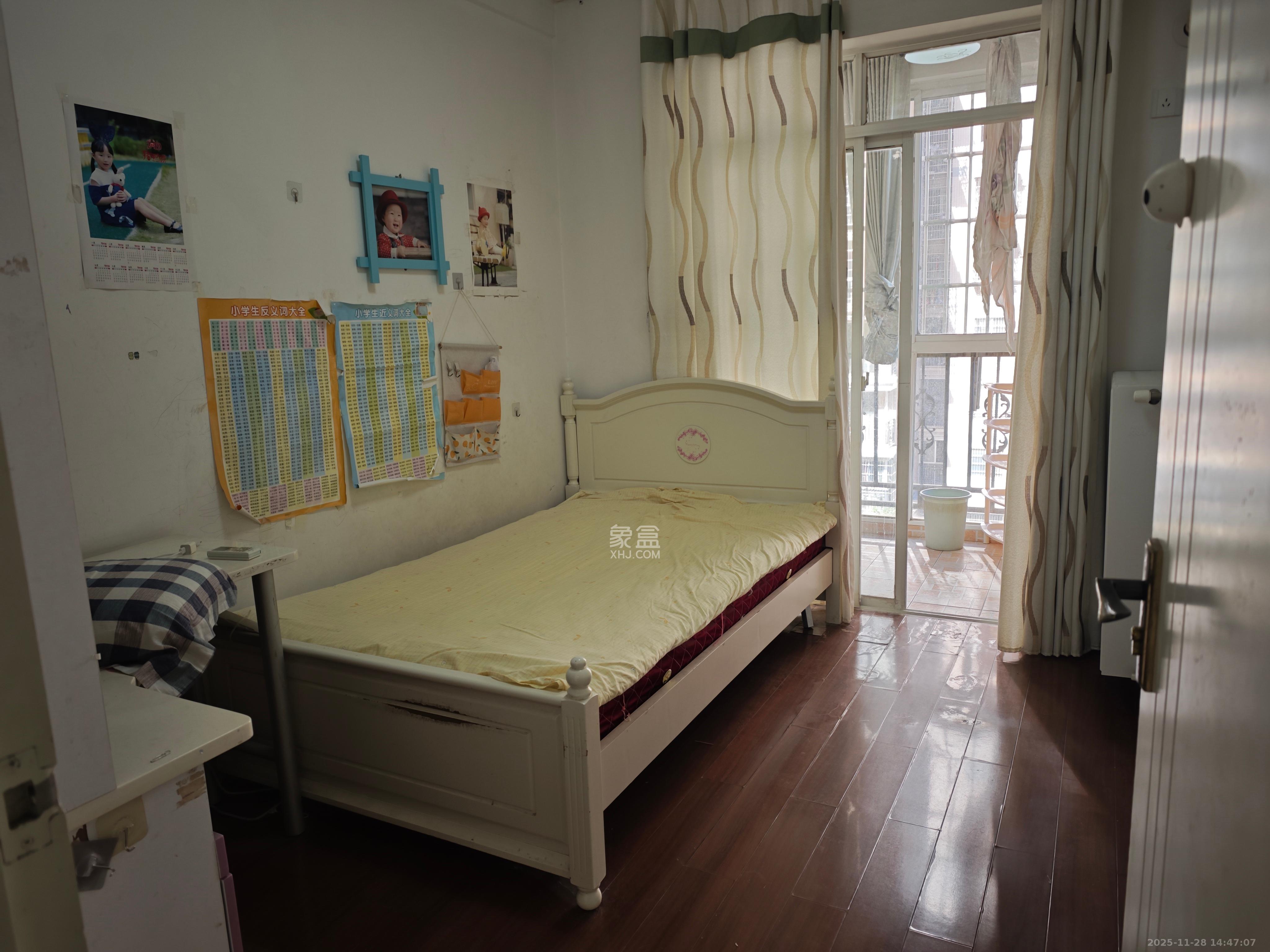 城市山水豪园(山水城市风景) 3室2厅2卫 2600.0元/月 城市山水豪园(山水城市风景) 3室2厅2卫 2600.0元/月室内图