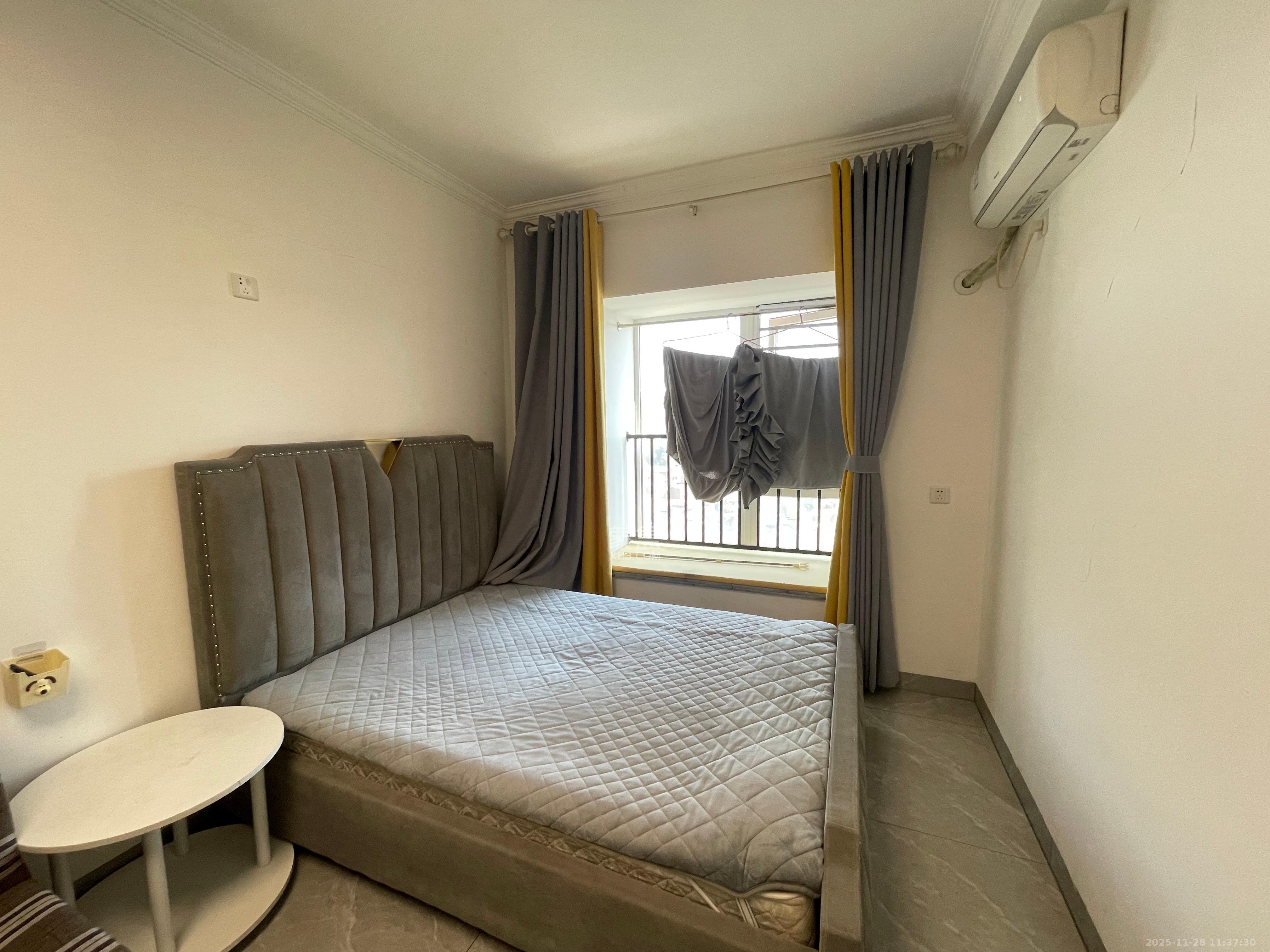 保利香槟国际 1室0厅0卫 1300.0元/月 保利香槟国际 1室0厅0卫 1300.0元/月室内图