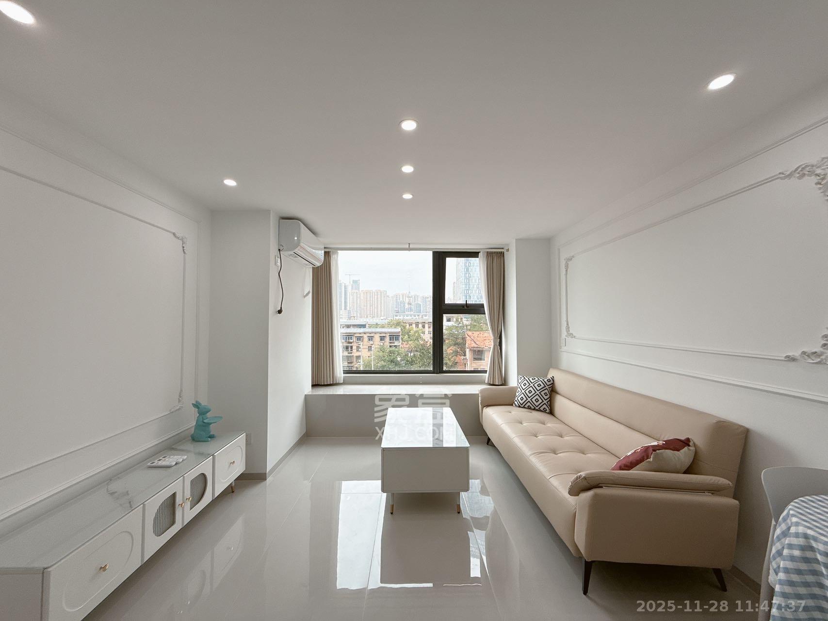 建发养云  2室1厅1卫    2800.0元/月室内图1