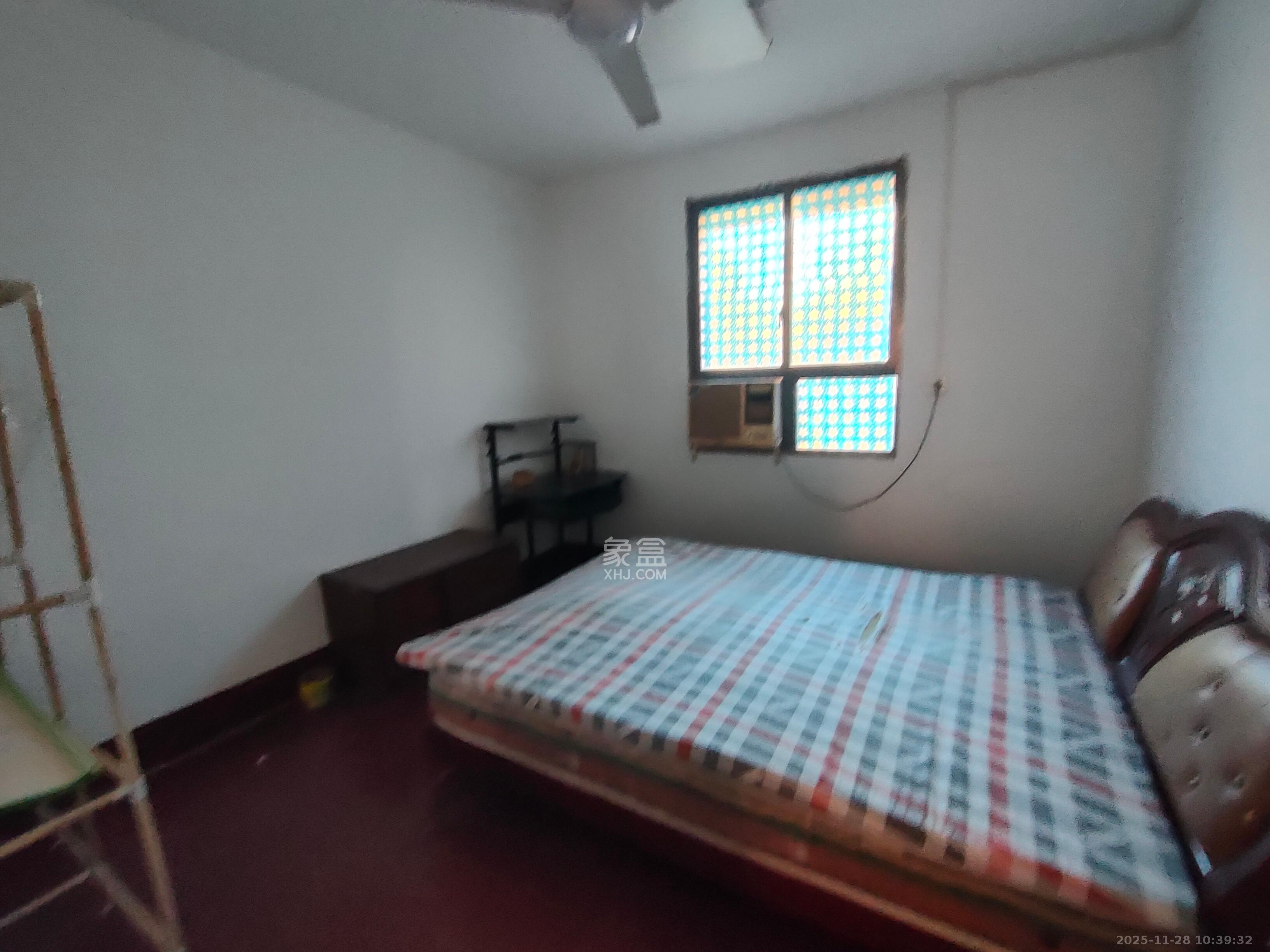 红旗区四片 2室1厅1卫 1200.0元/月 红旗区四片 2室1厅1卫 1200.0元/月室内图