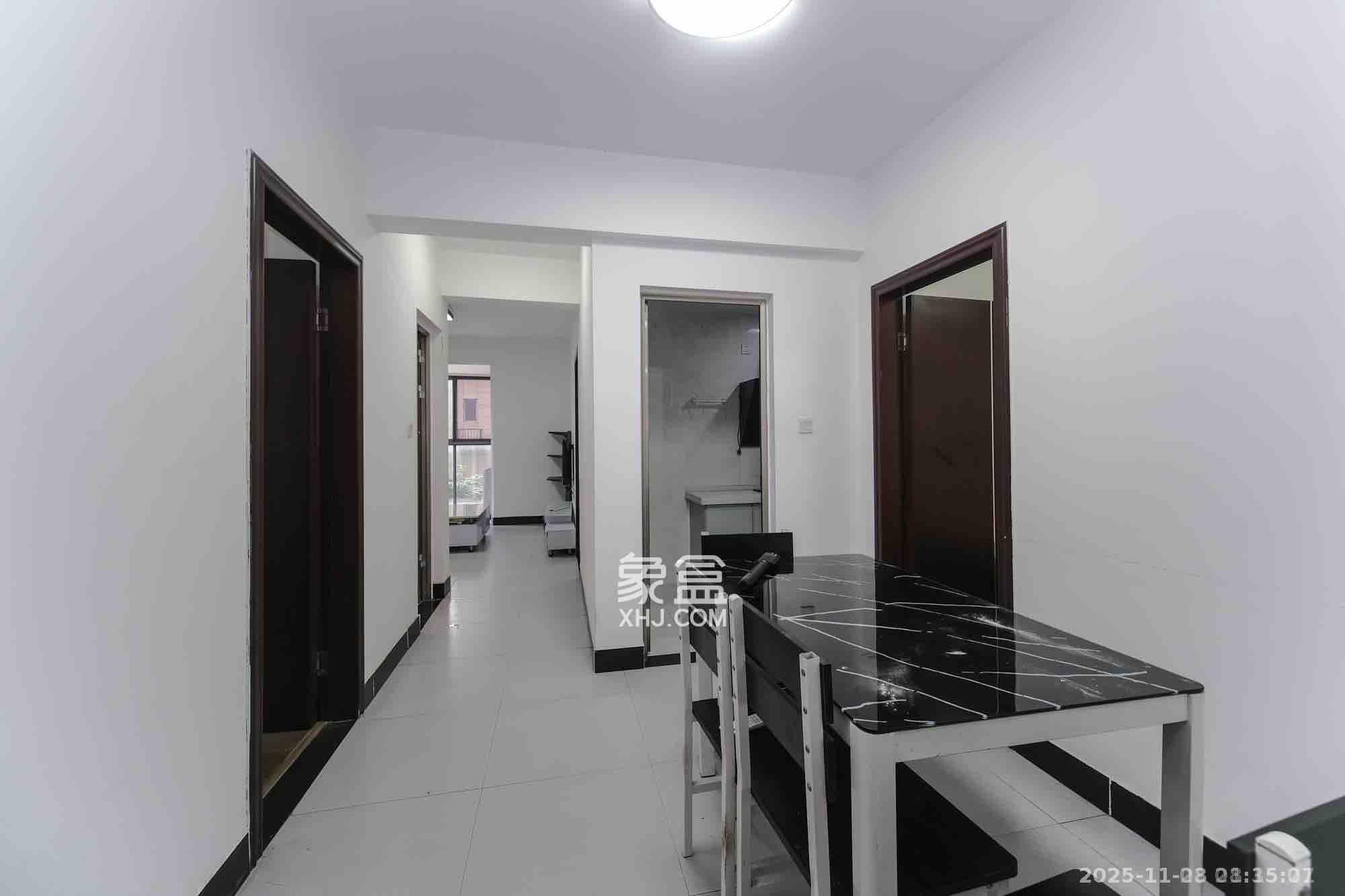 荣盛花语城  3室2厅1卫    1600.0元/月室内图