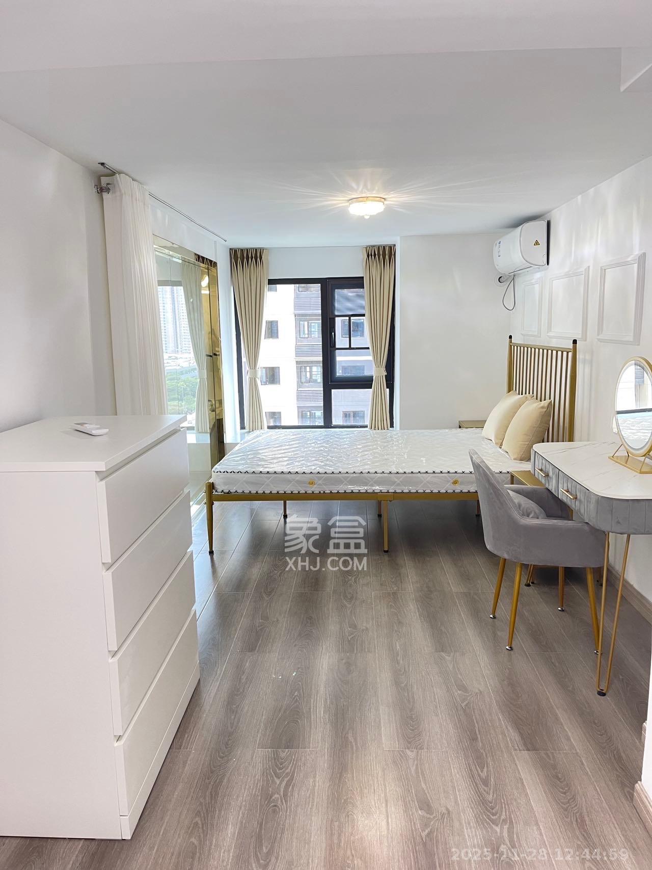 万科金色梦想A区  2室1厅1卫    2600.0元/月室内图