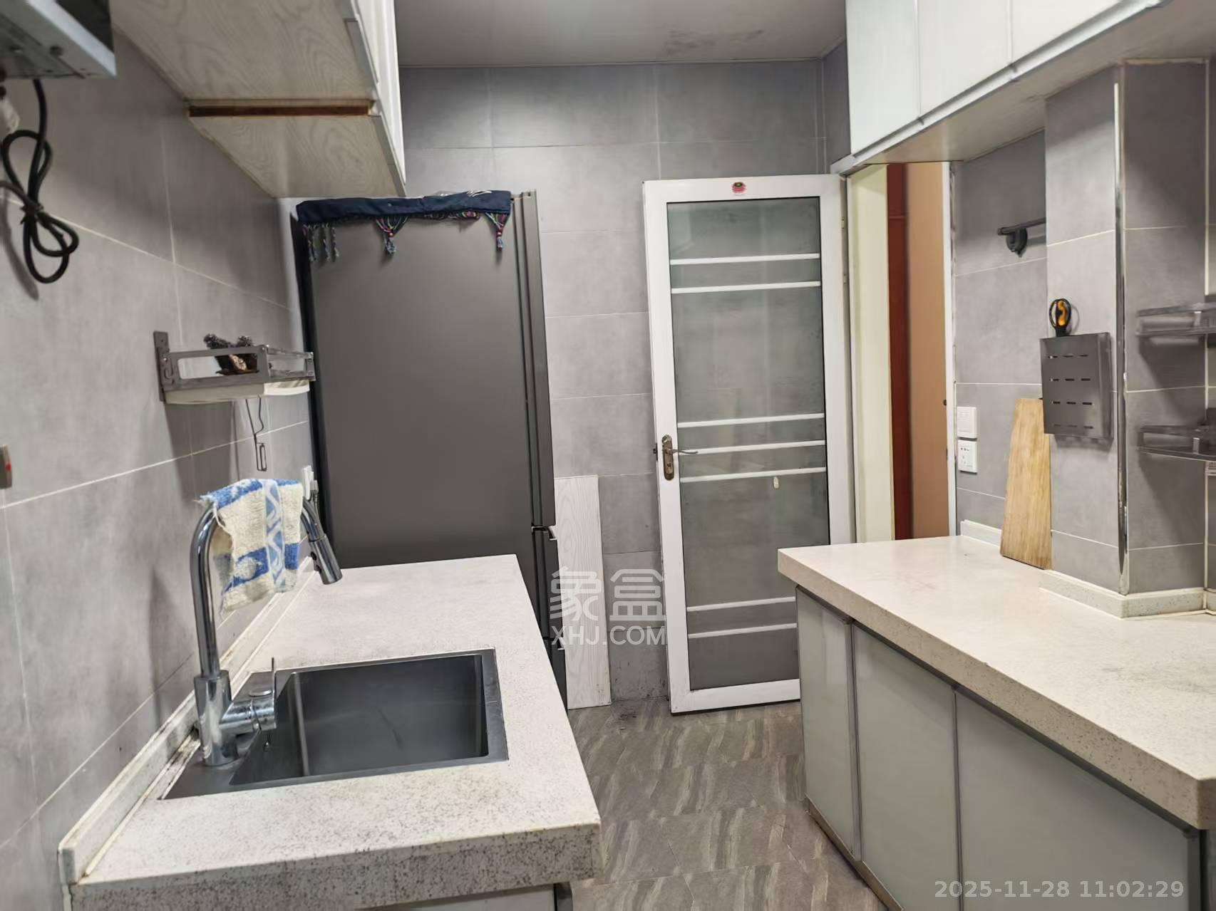 长沙理工大学东院西院 2室1厅0卫 1700.0元/月 长沙理工大学东院西院 2室1厅0卫 1700.0元/月室内图