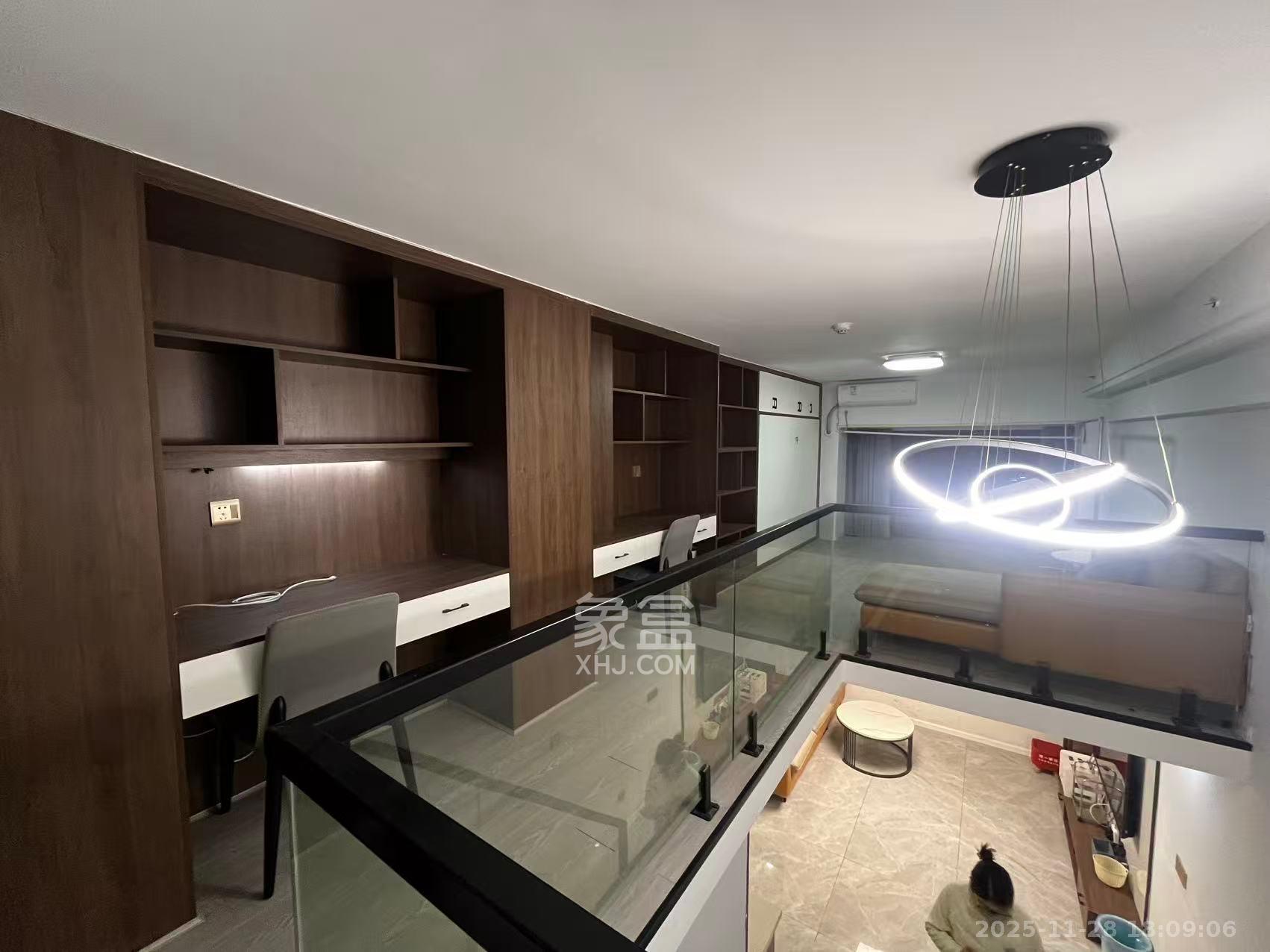 龙湖新壹城  1室1厅1卫    2200.0元/月室内图