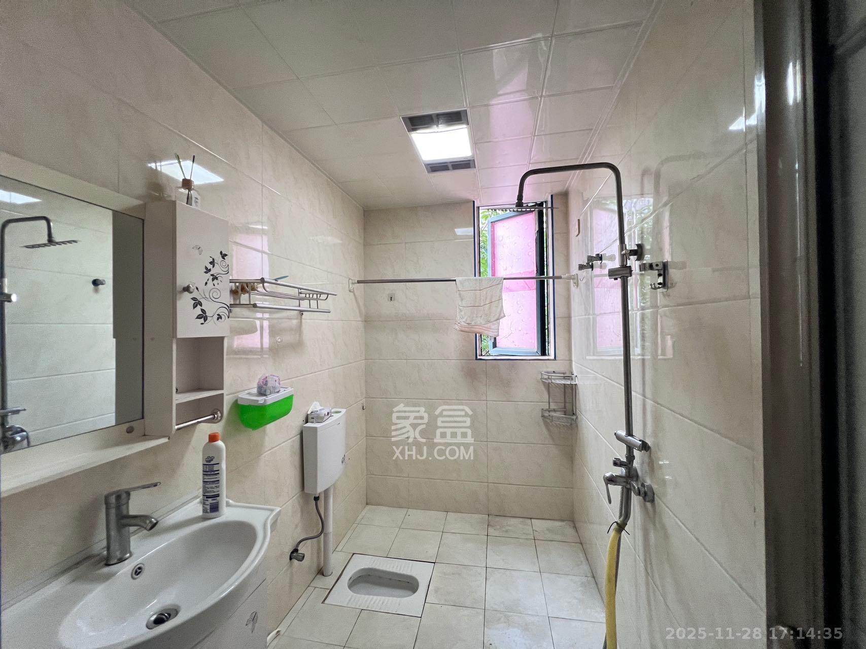 御邦  5室2厅4卫    6500.0元/月室内图