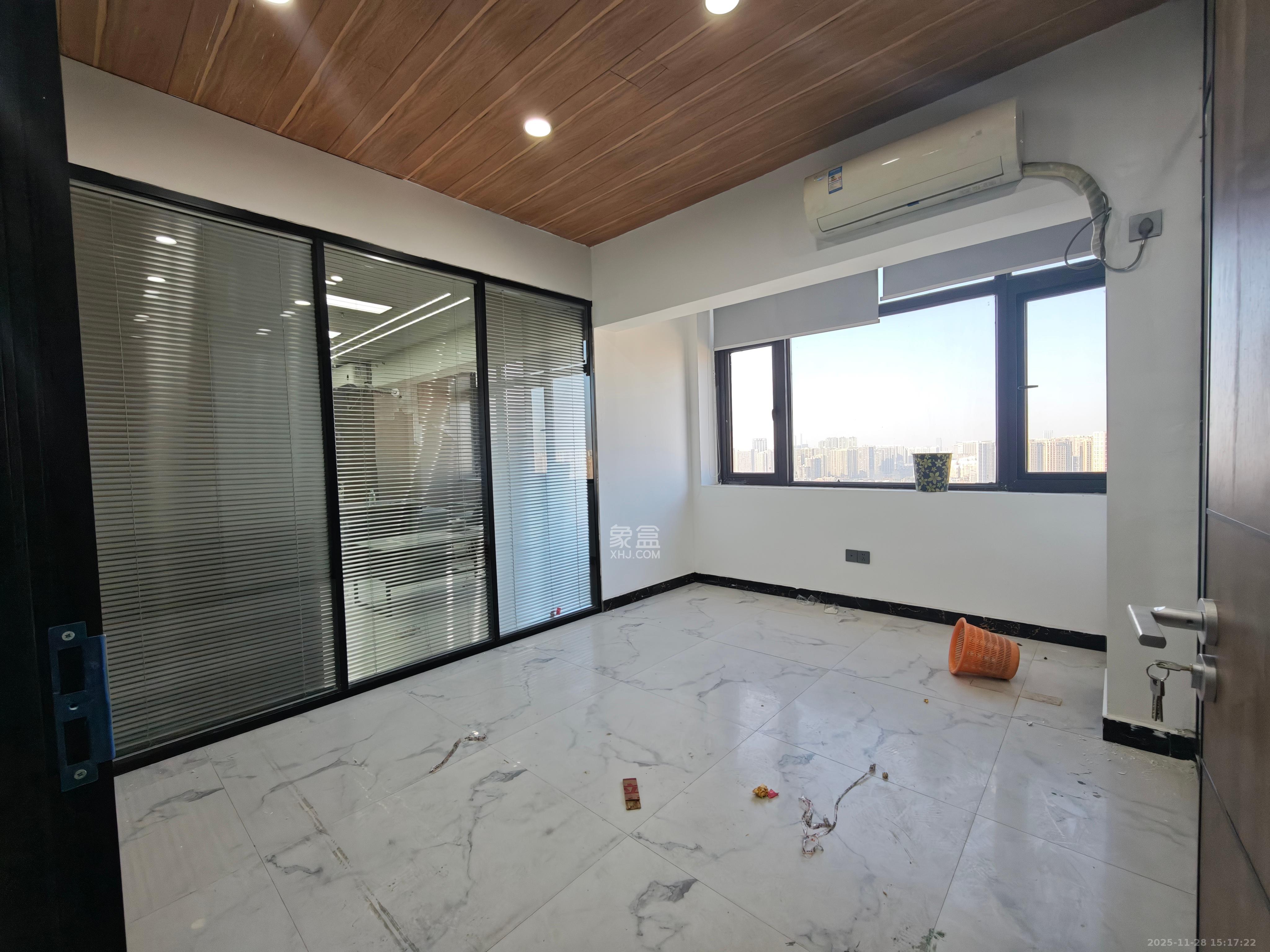 喜盈门范城 2室1厅1卫 7500.0元/月 喜盈门范城 2室1厅1卫 7500.0元/月室内图