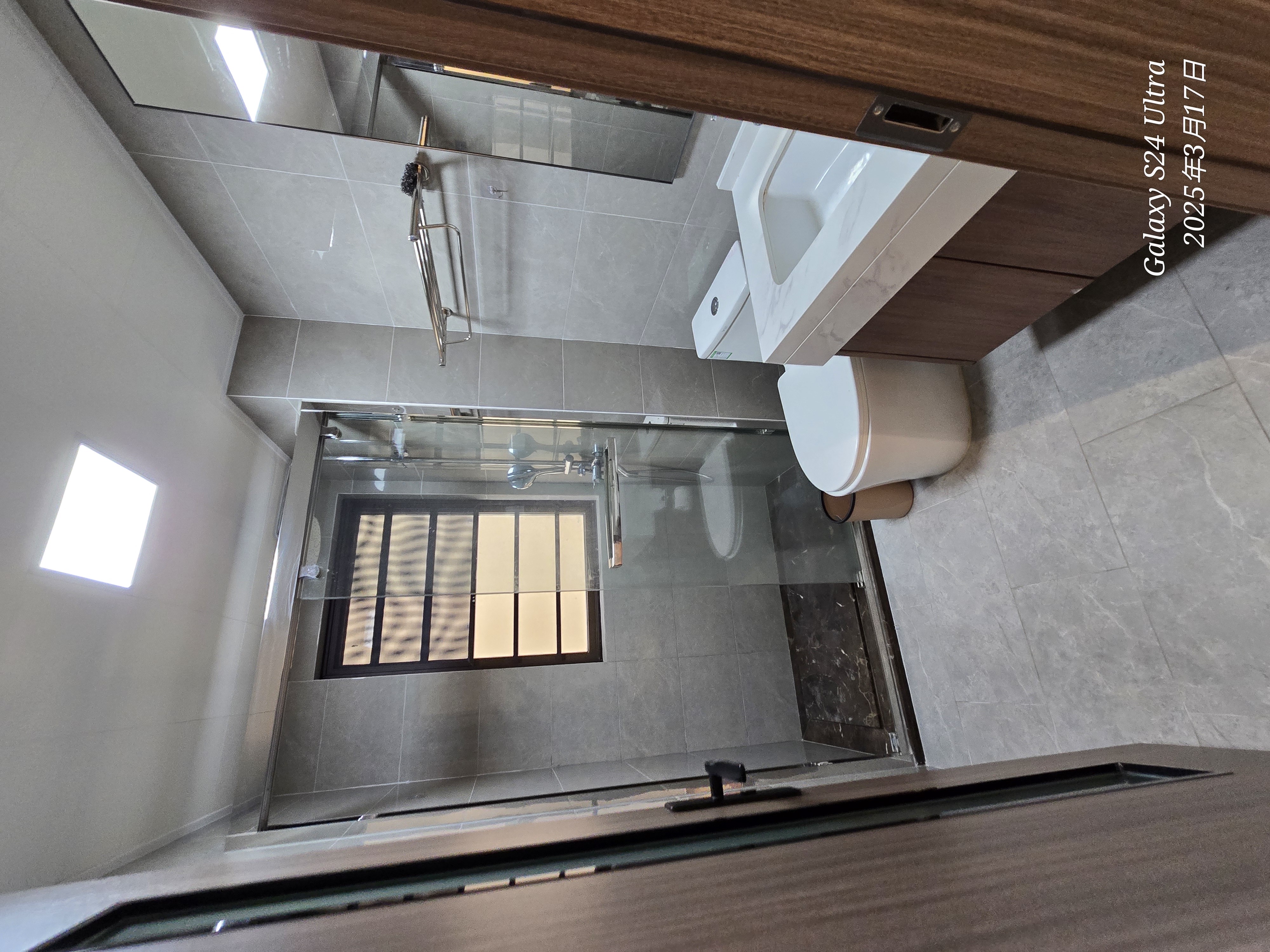 金湖壹号  3室2厅2卫    5000.0元/月室内图