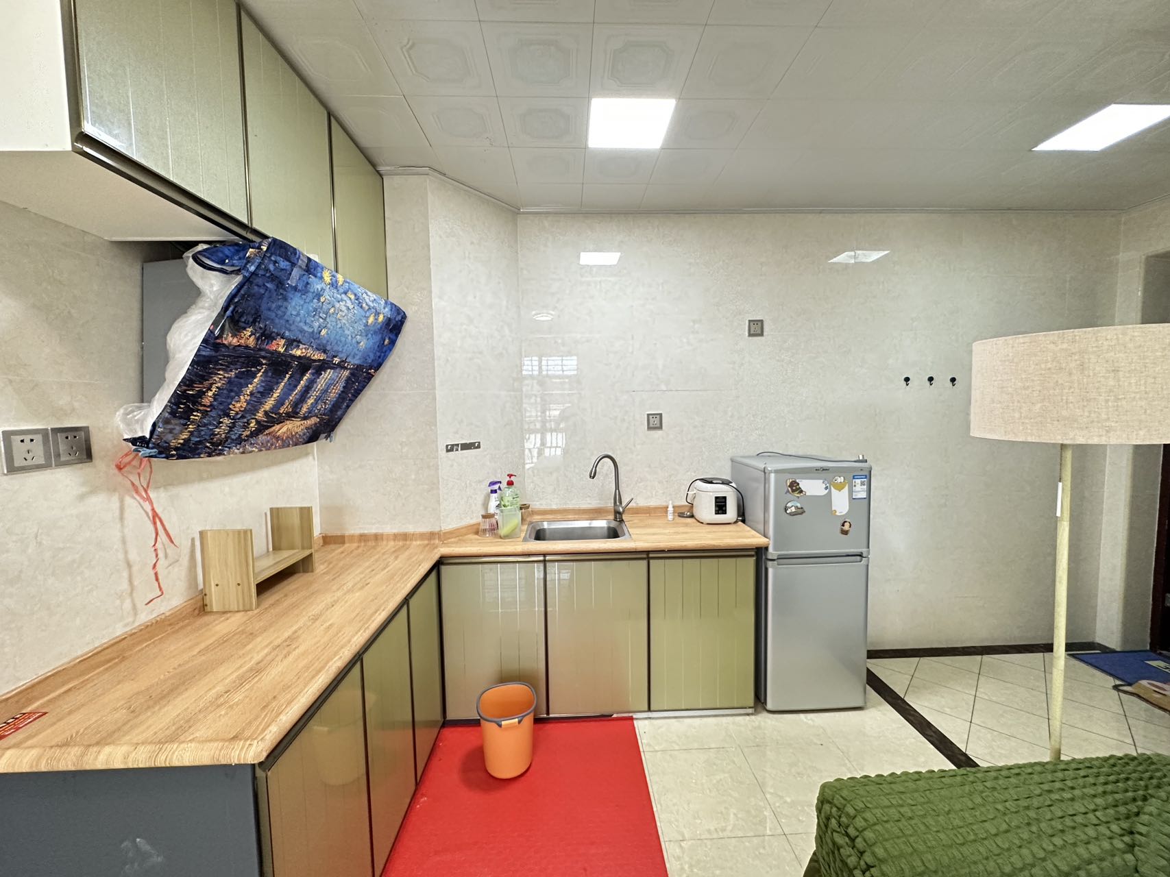 海阔天空-国瑞城四期(爵仕苑) 1室0厅1卫 2100.0元/月 海阔天空-国瑞城四期(爵仕苑) 1室0厅1卫 2100.0元/月室内图