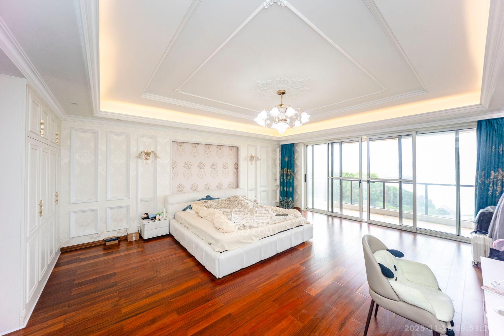 中建江山壹号  4室2厅4卫    28000.0元/月室内图