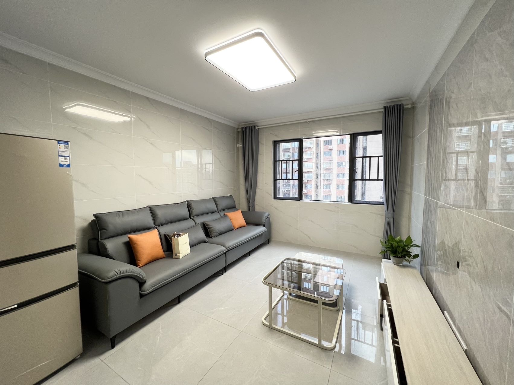 金塘家园  2室2厅1卫    2000.0元/月户型图