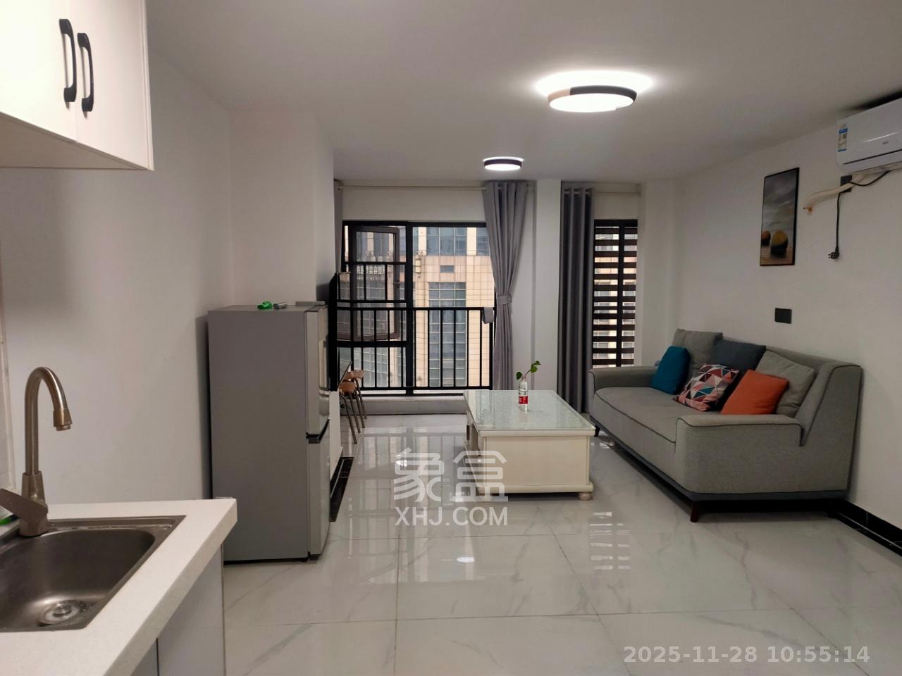 欣隆居 2室1厅1卫 2000.0元/月 欣隆居 2室1厅1卫 2000.0元/月室内图