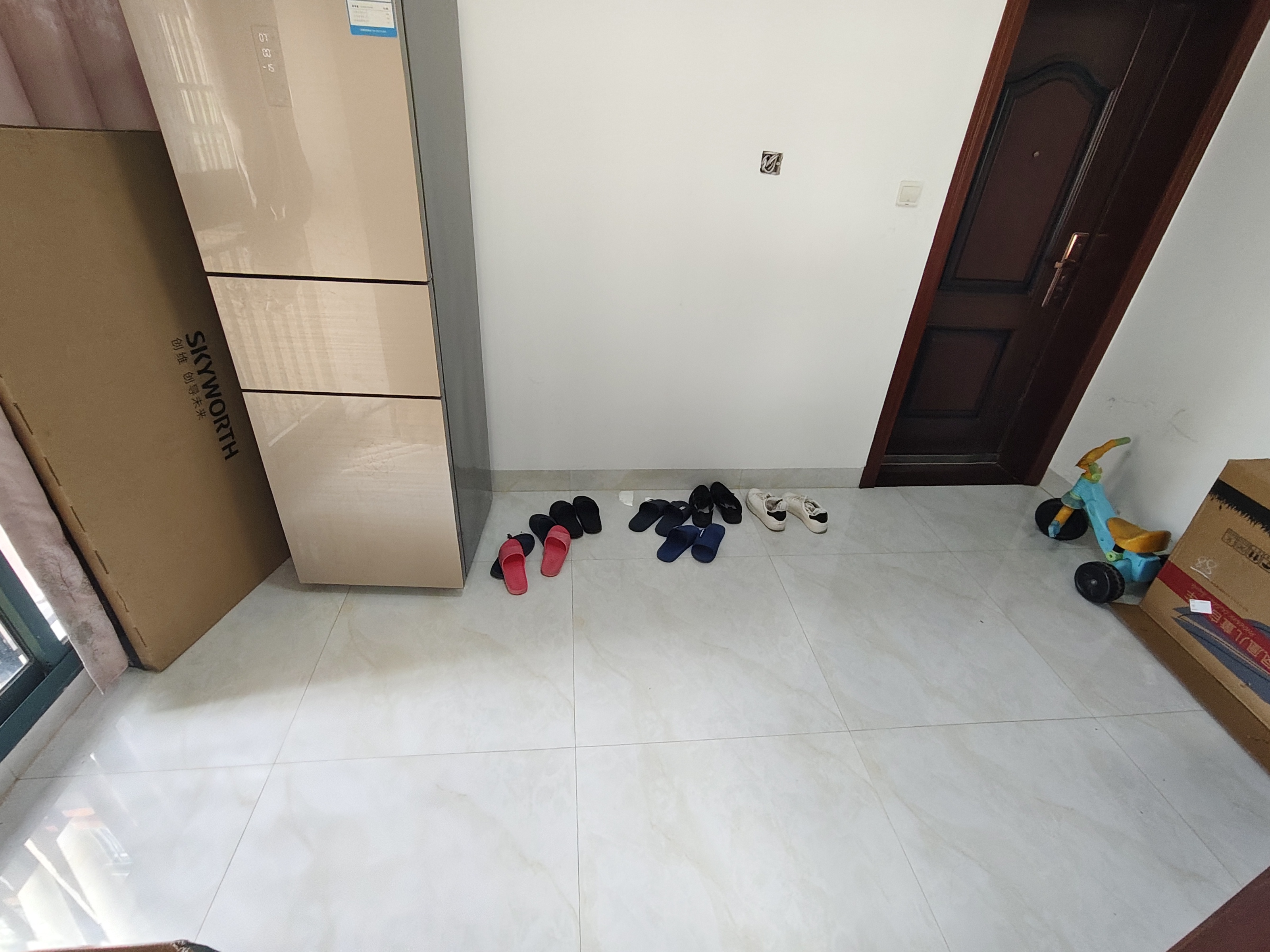 南海幸福城 3室2厅2卫 2800.0元/月 南海幸福城 3室2厅2卫 2800.0元/月室内图