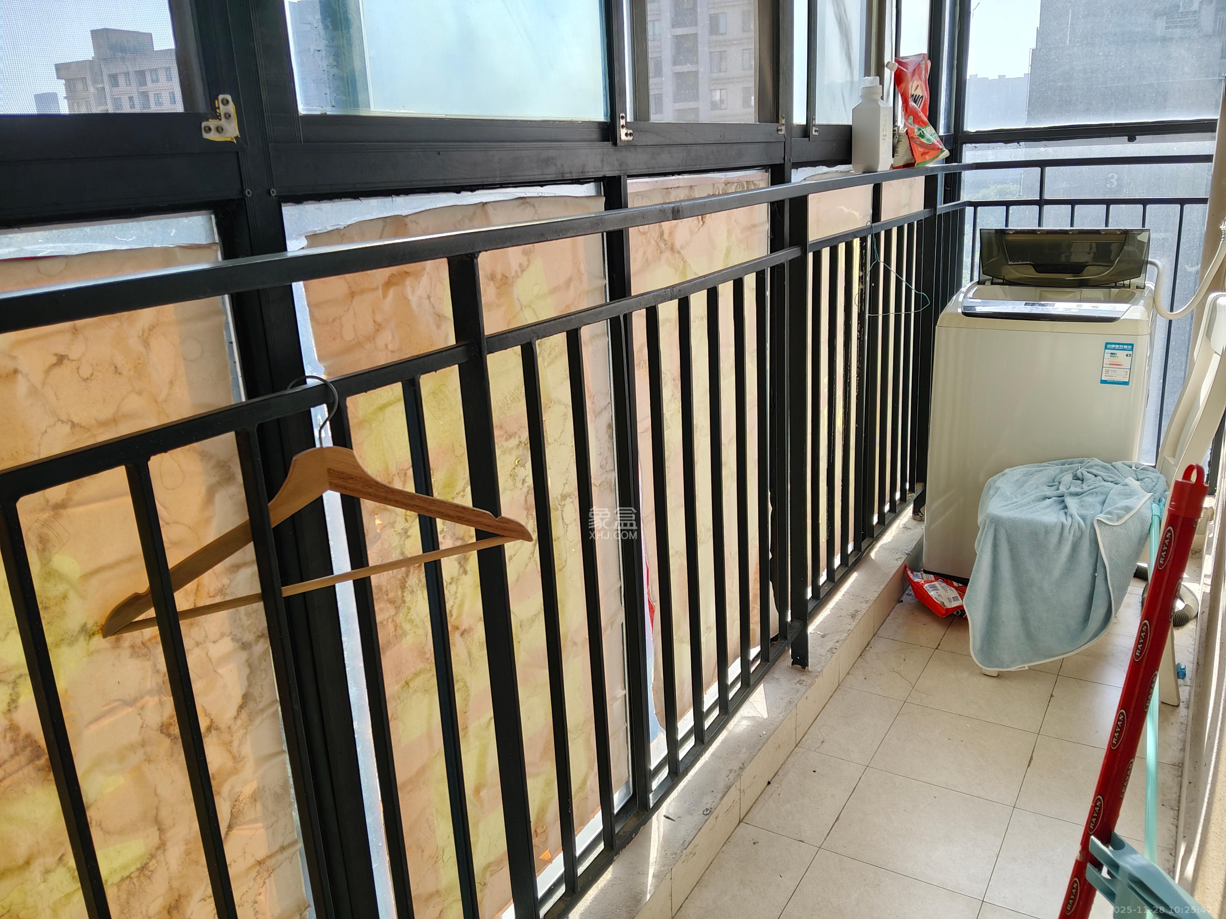 万科金域华府一期 2室1厅1卫 1800.0元/月 万科金域华府一期 2室1厅1卫 1800.0元/月室内图